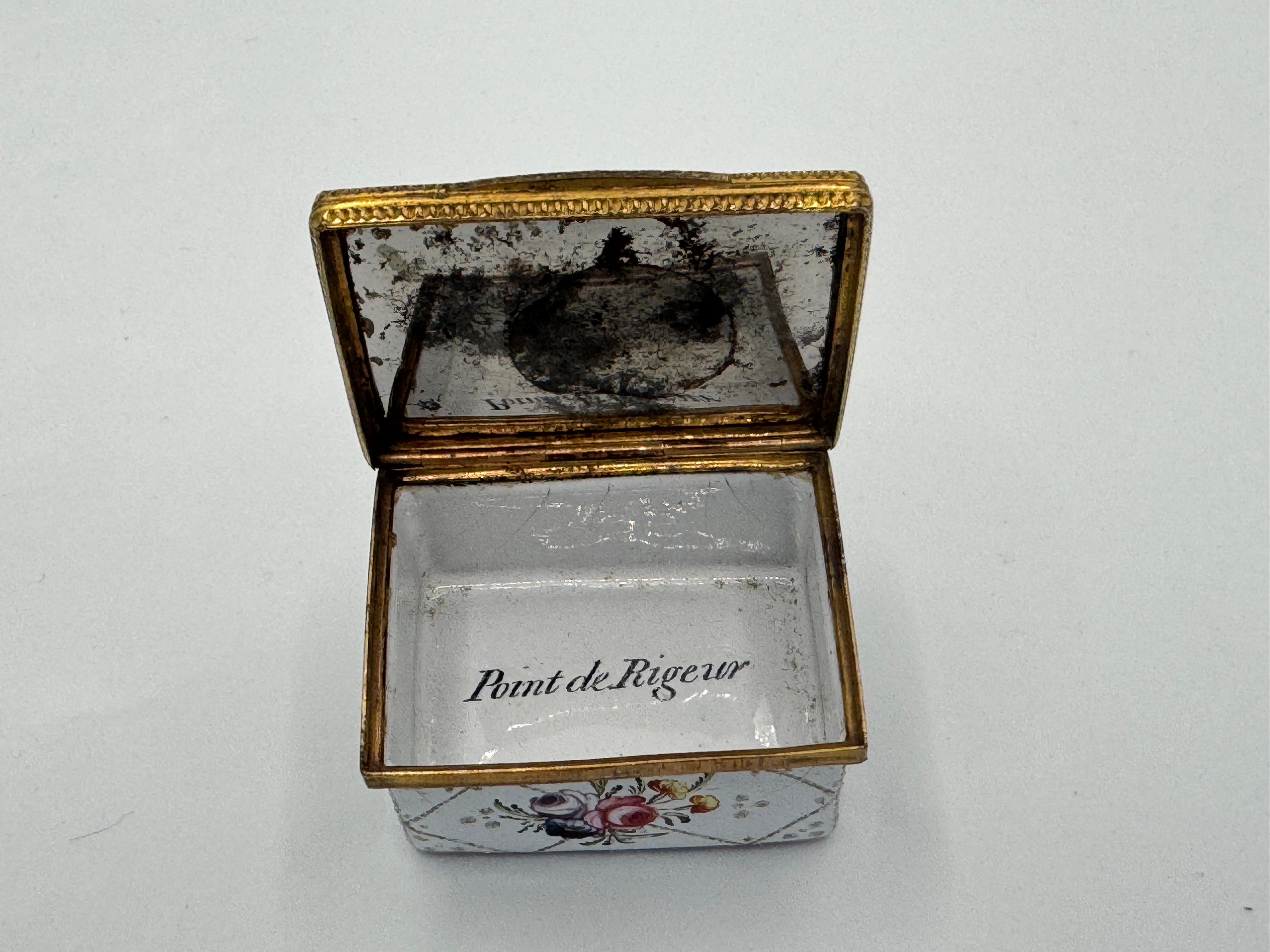 19th Century Enamel Rectangular Patch Box In Good Condition For Sale In Basildon, GB