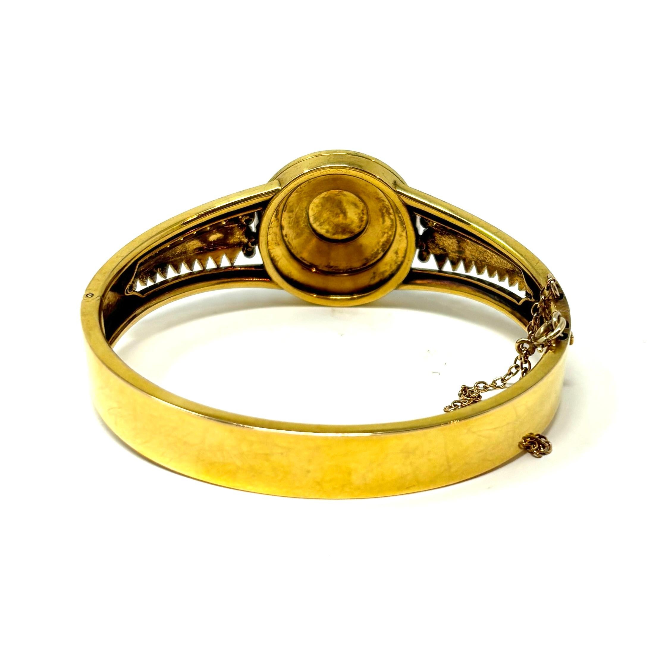 Bangle inglese del XIX secolo in oro 15 carati con turchese persiano, perle e diamanti In condizioni discrete in vendita a New Orleans, LA