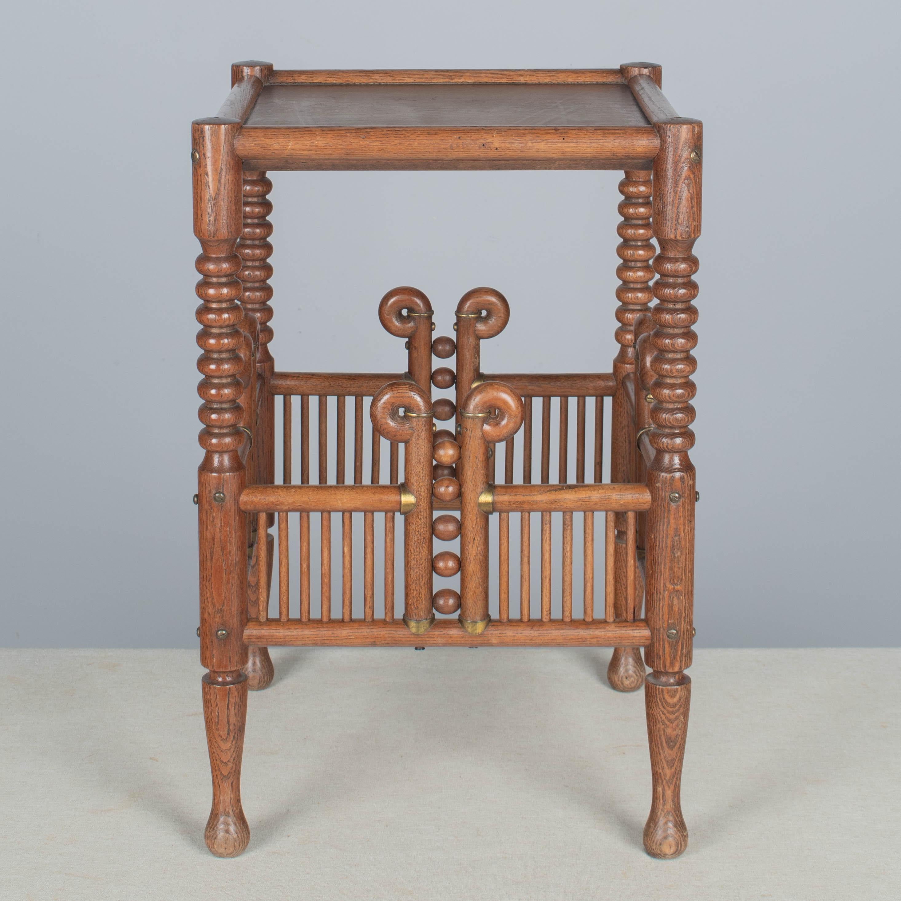 Table d'appoint Aesthetic Movement anglaise du 19e siècle en vente 4