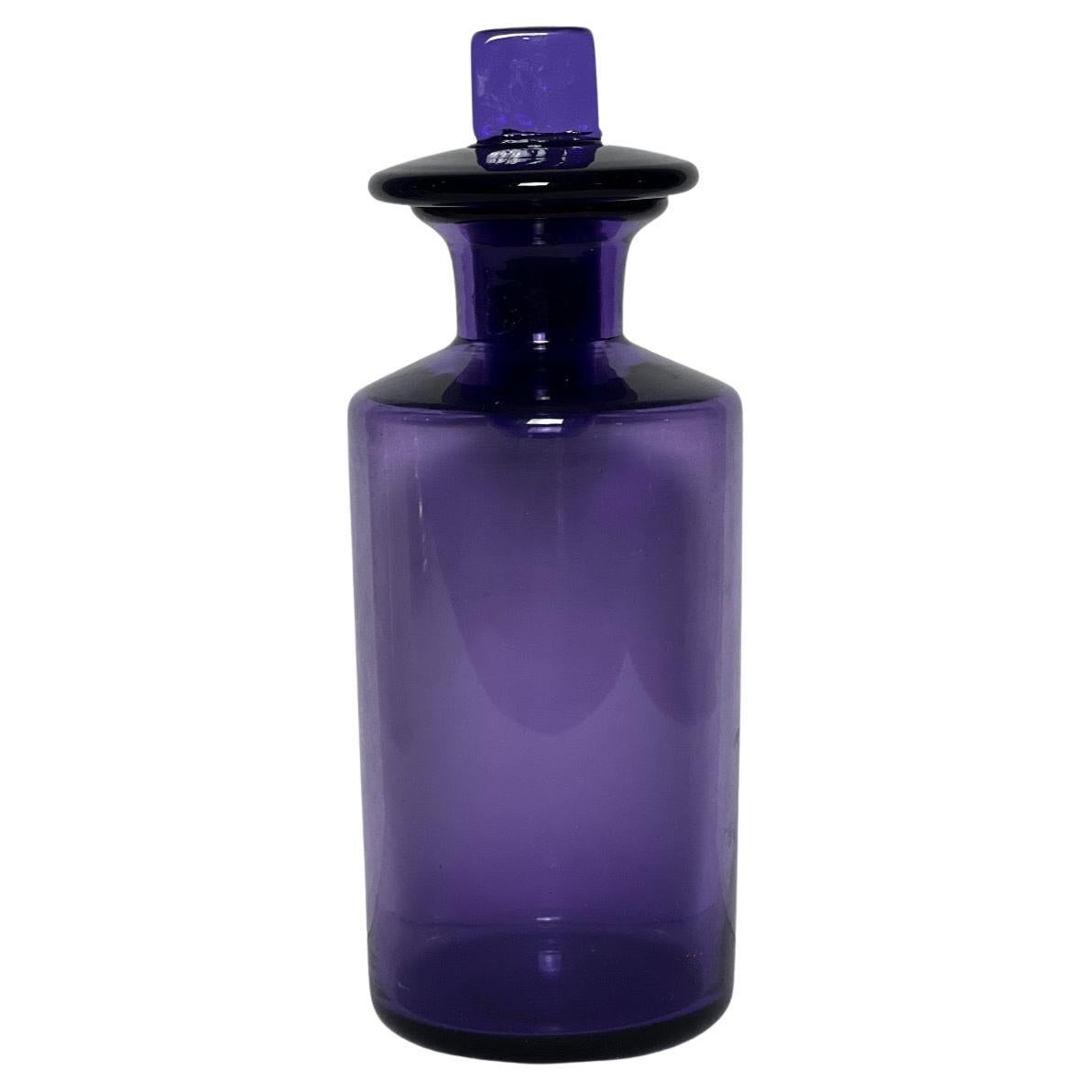 19th Century English Amethyst Handblown Glass Apothecary Jar
