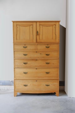 19th Century English Antique Pine Linen Press / Housekeeper's Cupboard.