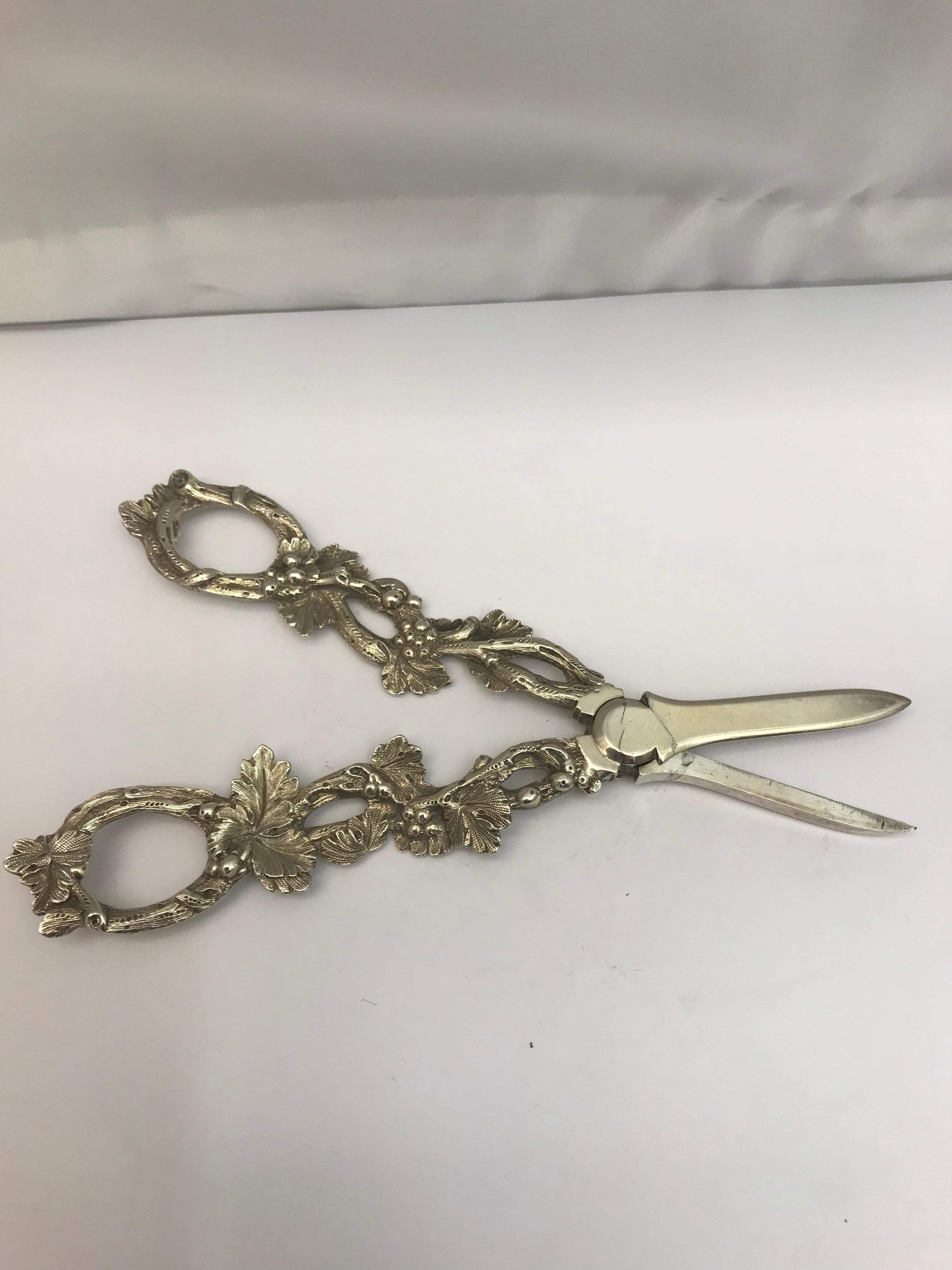 grape scissors antique
