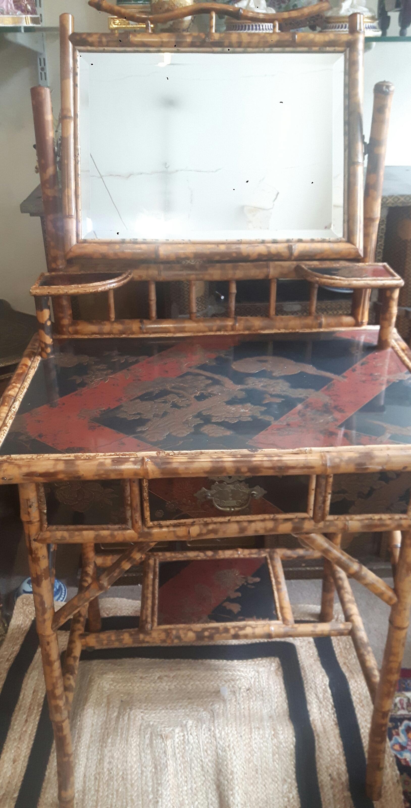 19th century English bamboo & red / black lacquer drawer dressing table set (3) For Sale 3