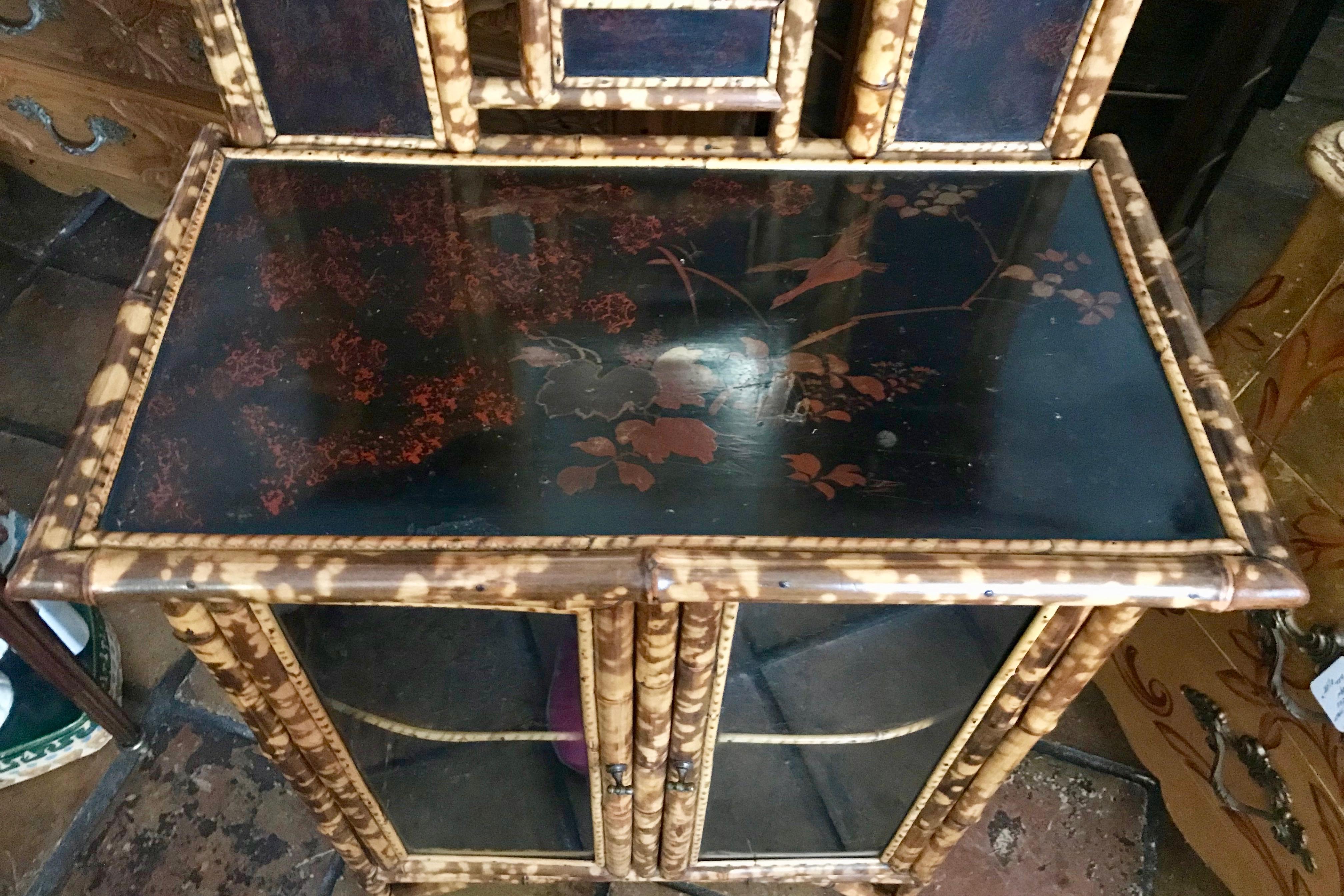 Vitrine d'appoint/meuble de présentation en bambou anglais du 19ème siècle 7