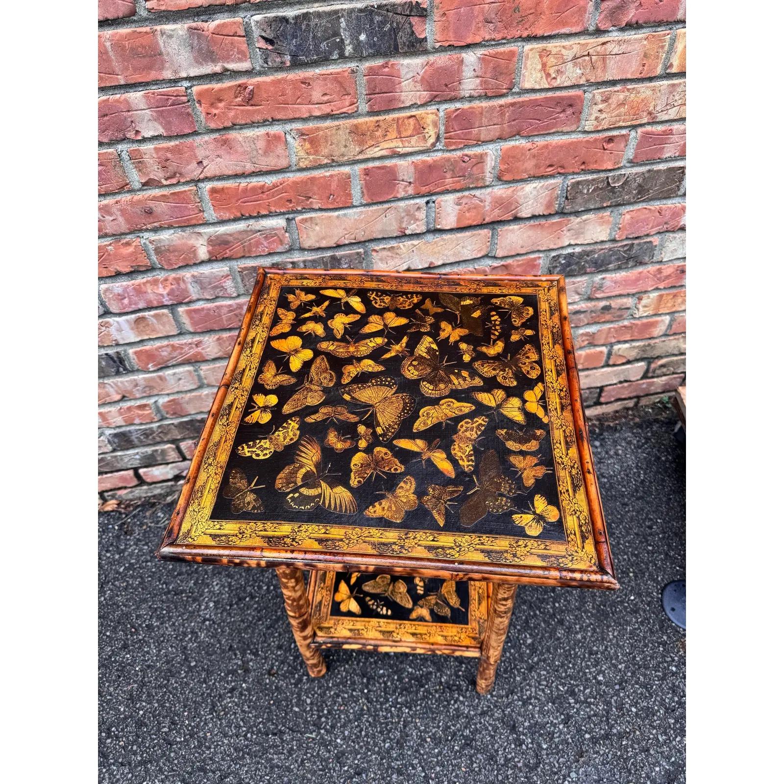 Anglais 19th Century English Bamboo Side Table en vente