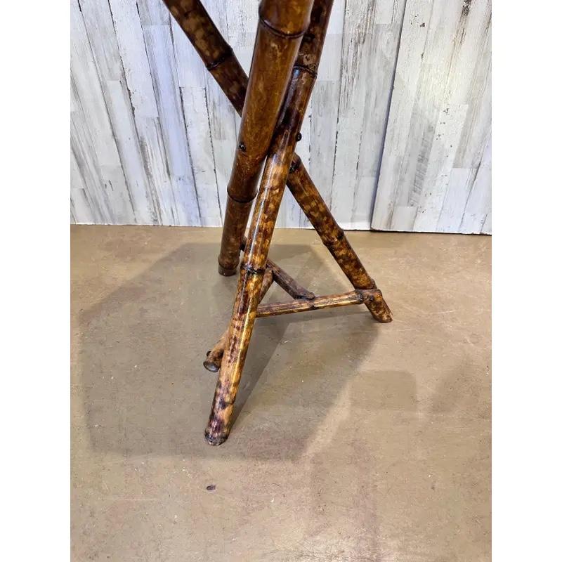 Tavolino in bambù inglese del XIX secolo In condizioni buone in vendita a Nashville, TN