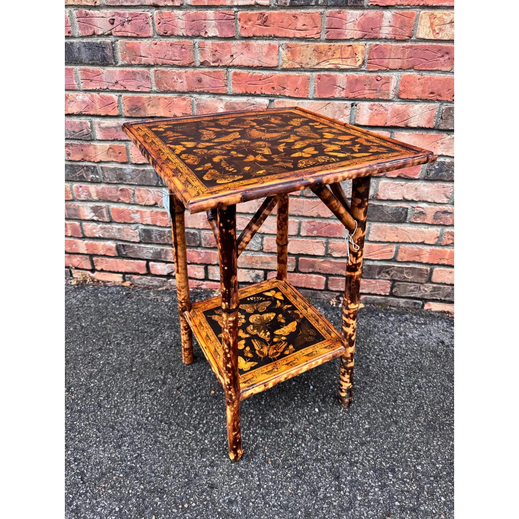 19th Century English Bamboo Side Table Bon état - En vente à Nashville, TN