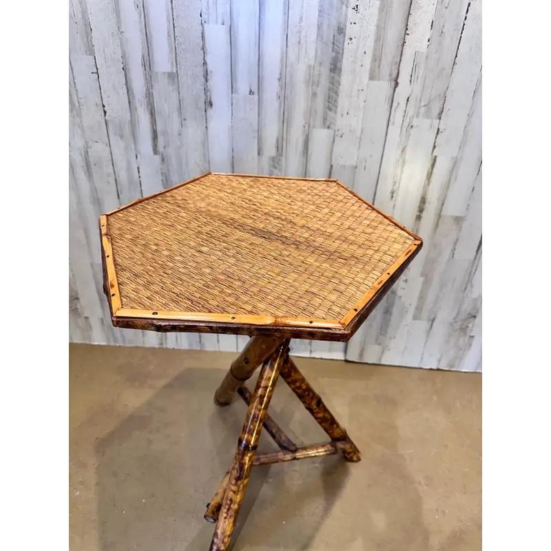 Bambù Tavolino in bambù inglese del XIX secolo in vendita