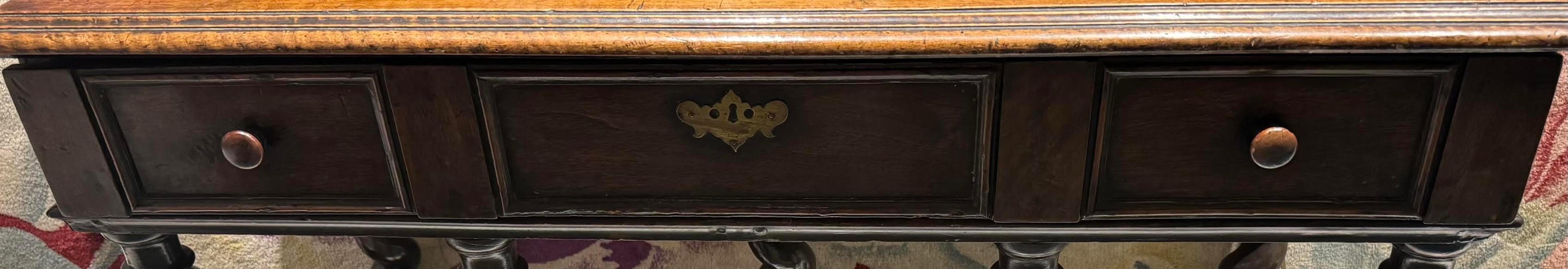 Anglais 19th Century English Barley Twist Leg Console, England en vente
