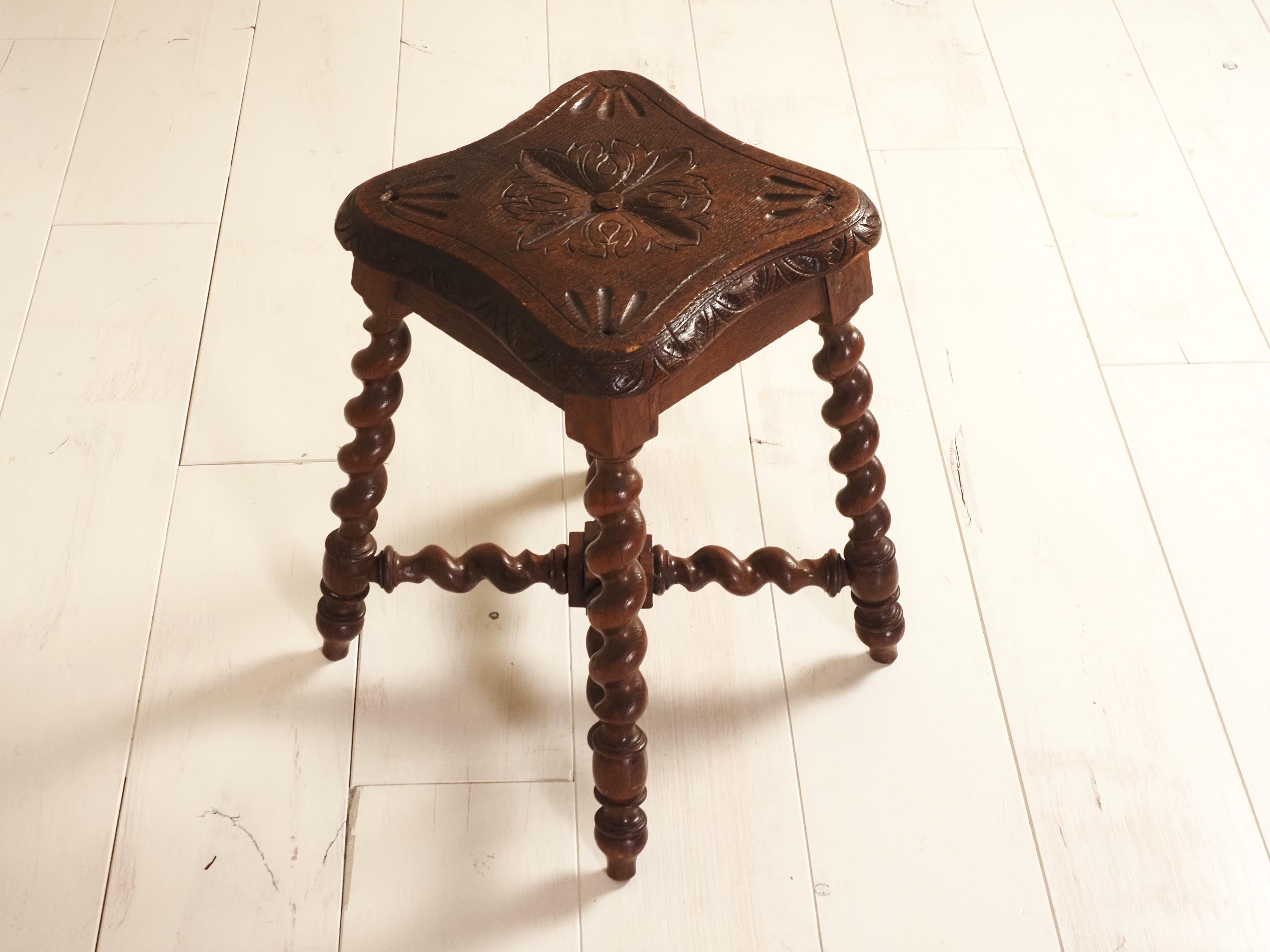 19th Century english barley twist stool im Angebot 2