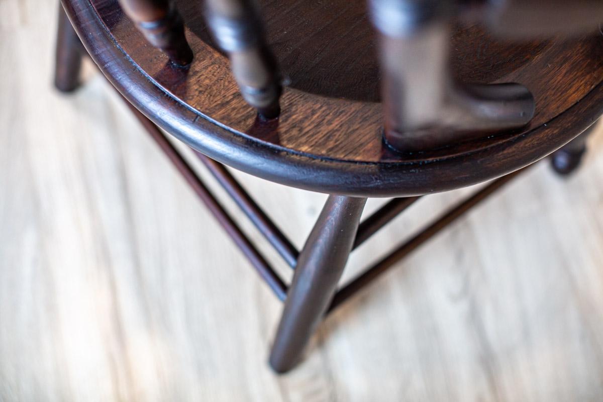 19th Century English Beech Armchair in Dark Brown For Sale 10