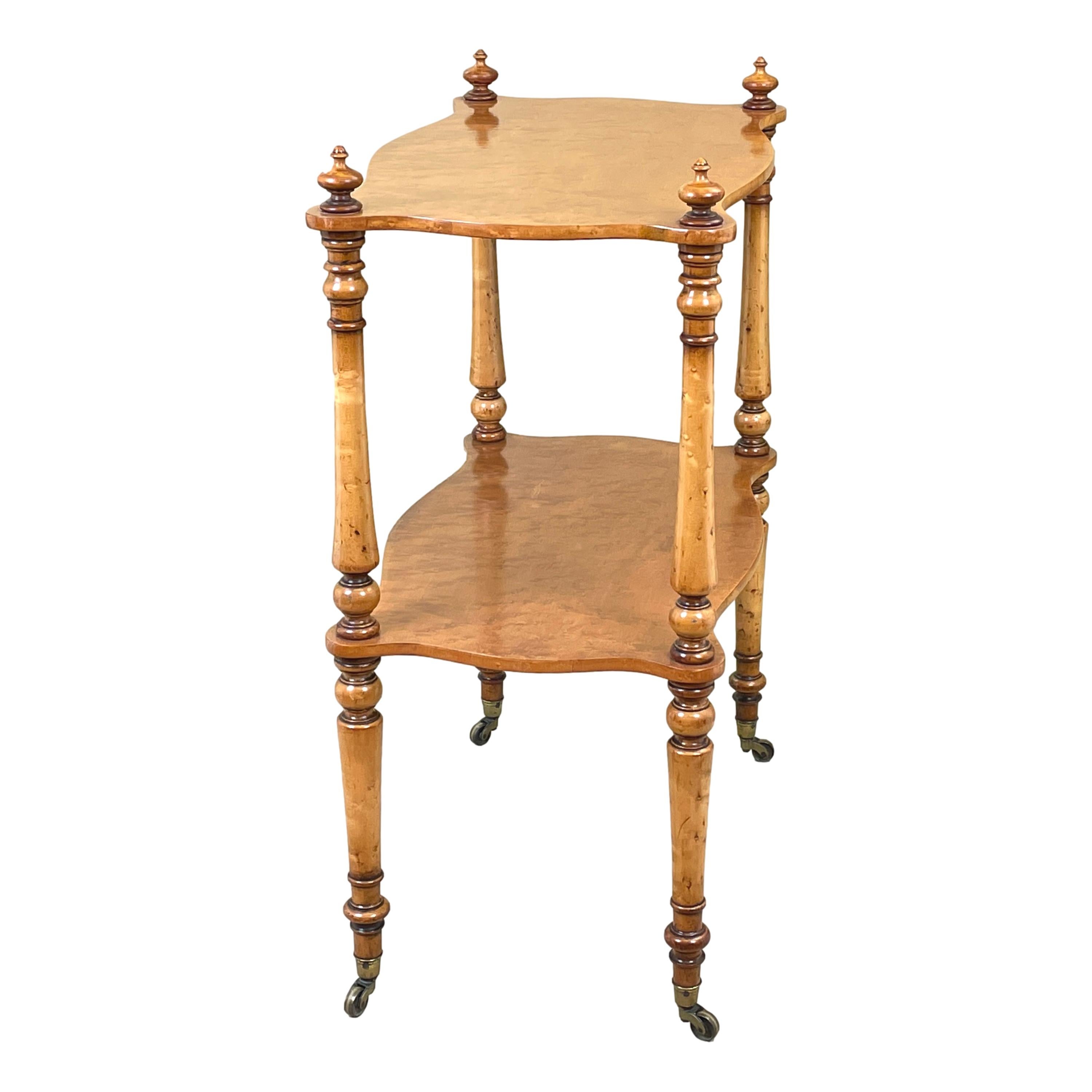 19th Century English Birds Eye Maple Étagère In Good Condition In Bedfordshire, GB