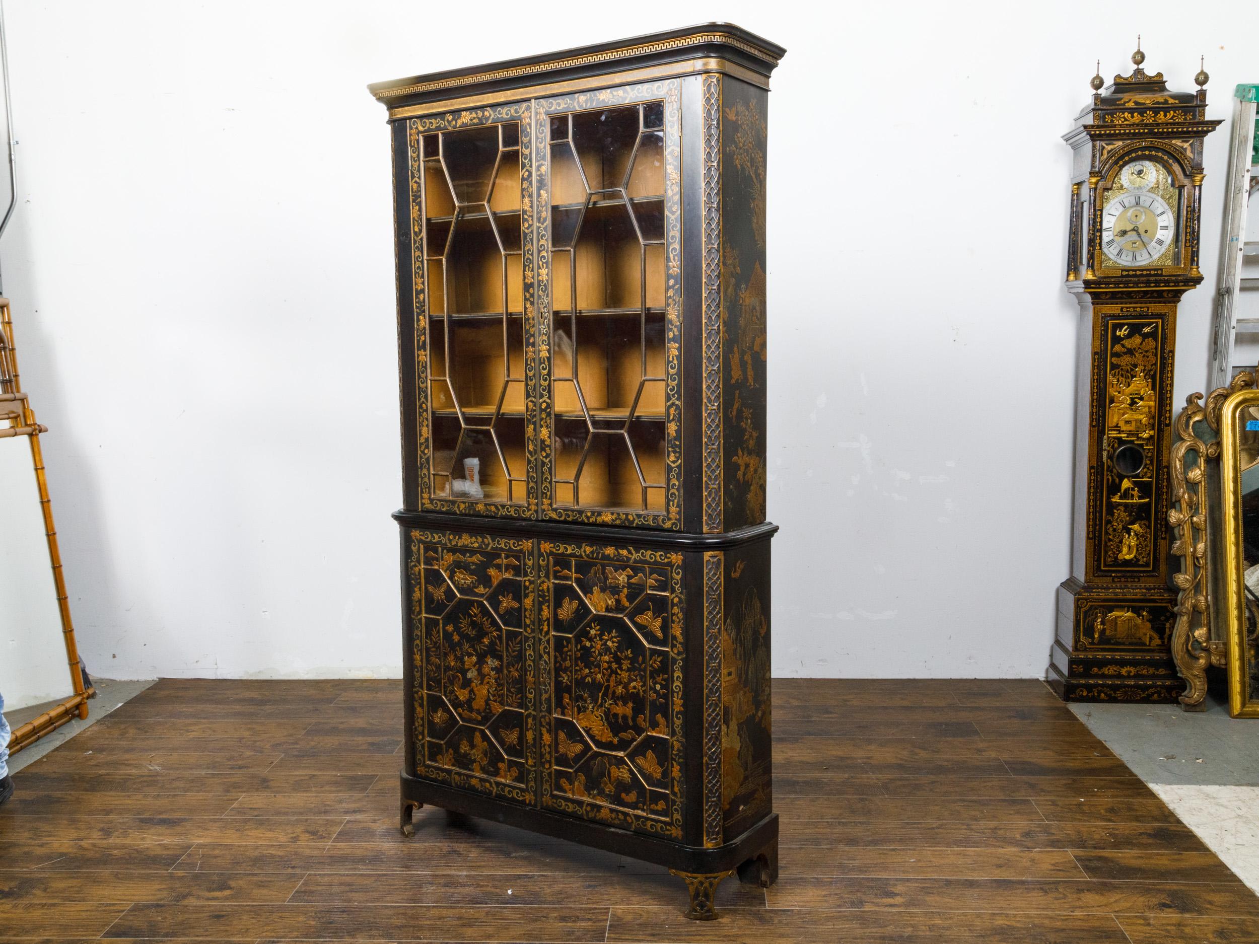 19th Century English Black and Gold Chinoiserie Bookcase with Glass Doors For Sale 3