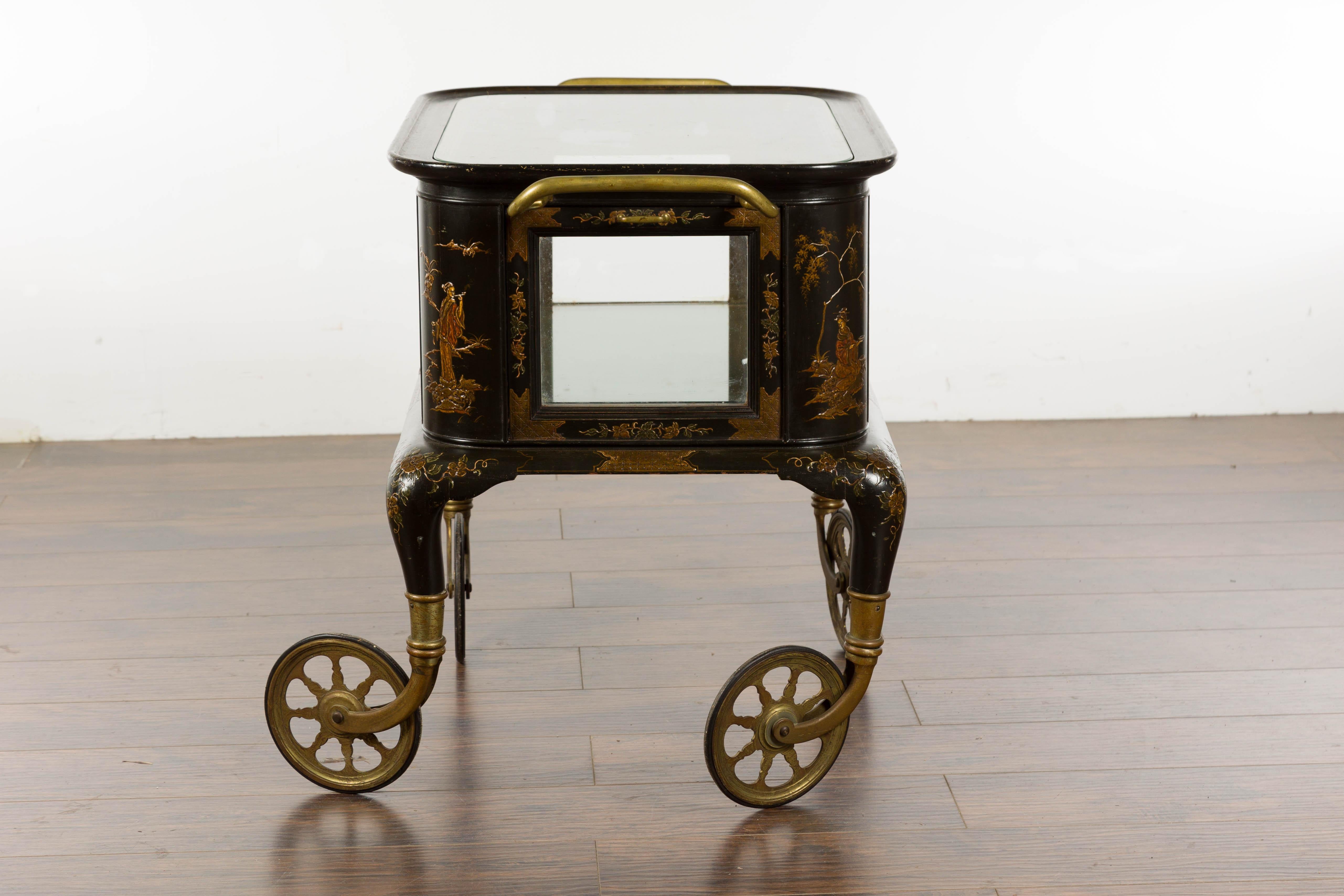 Chariot anglais du 19e siècle en japannage noir et or avec décor de Chinoiserie en vente 5