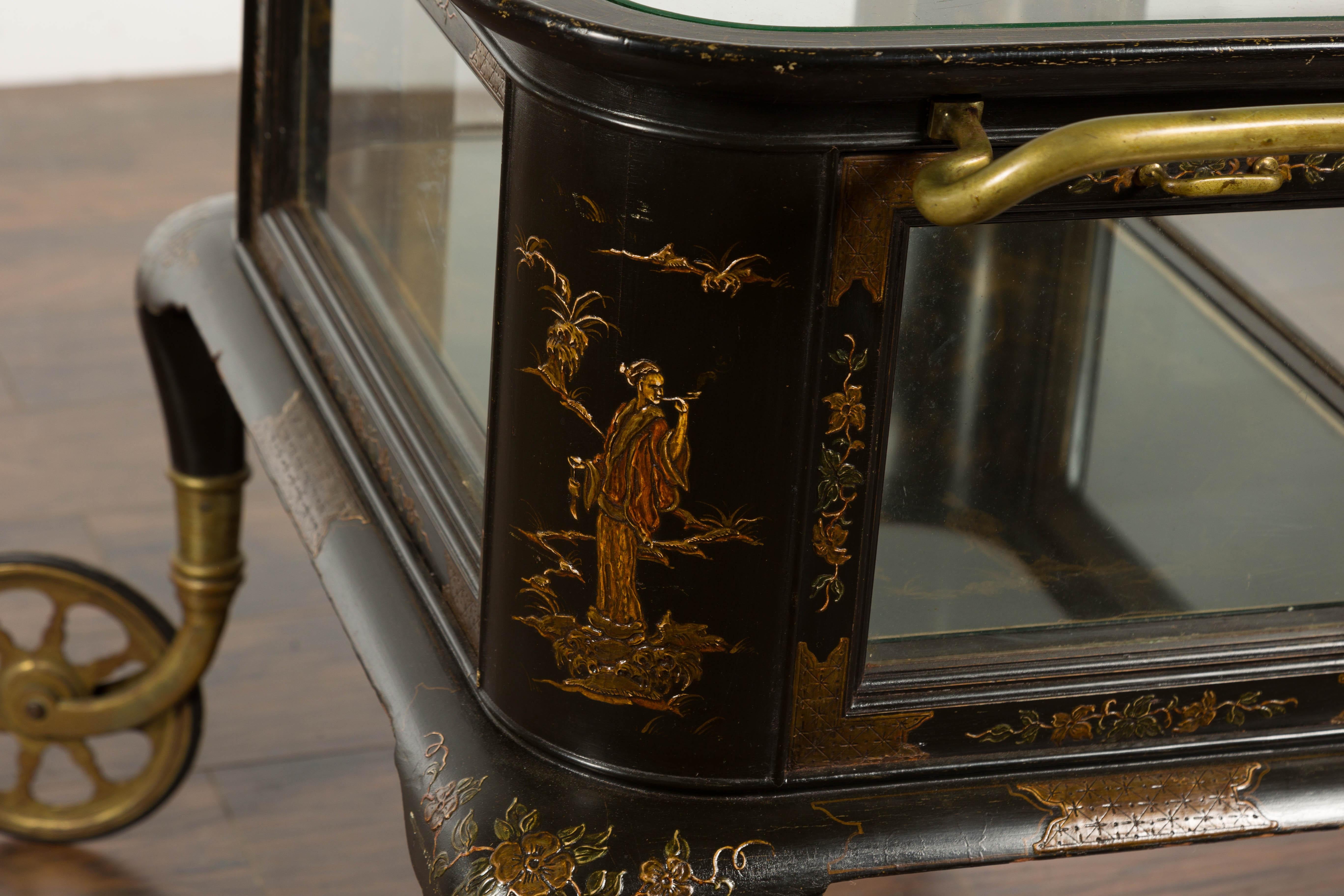 Chariot anglais du 19e siècle en japannage noir et or avec décor de Chinoiserie en vente 8