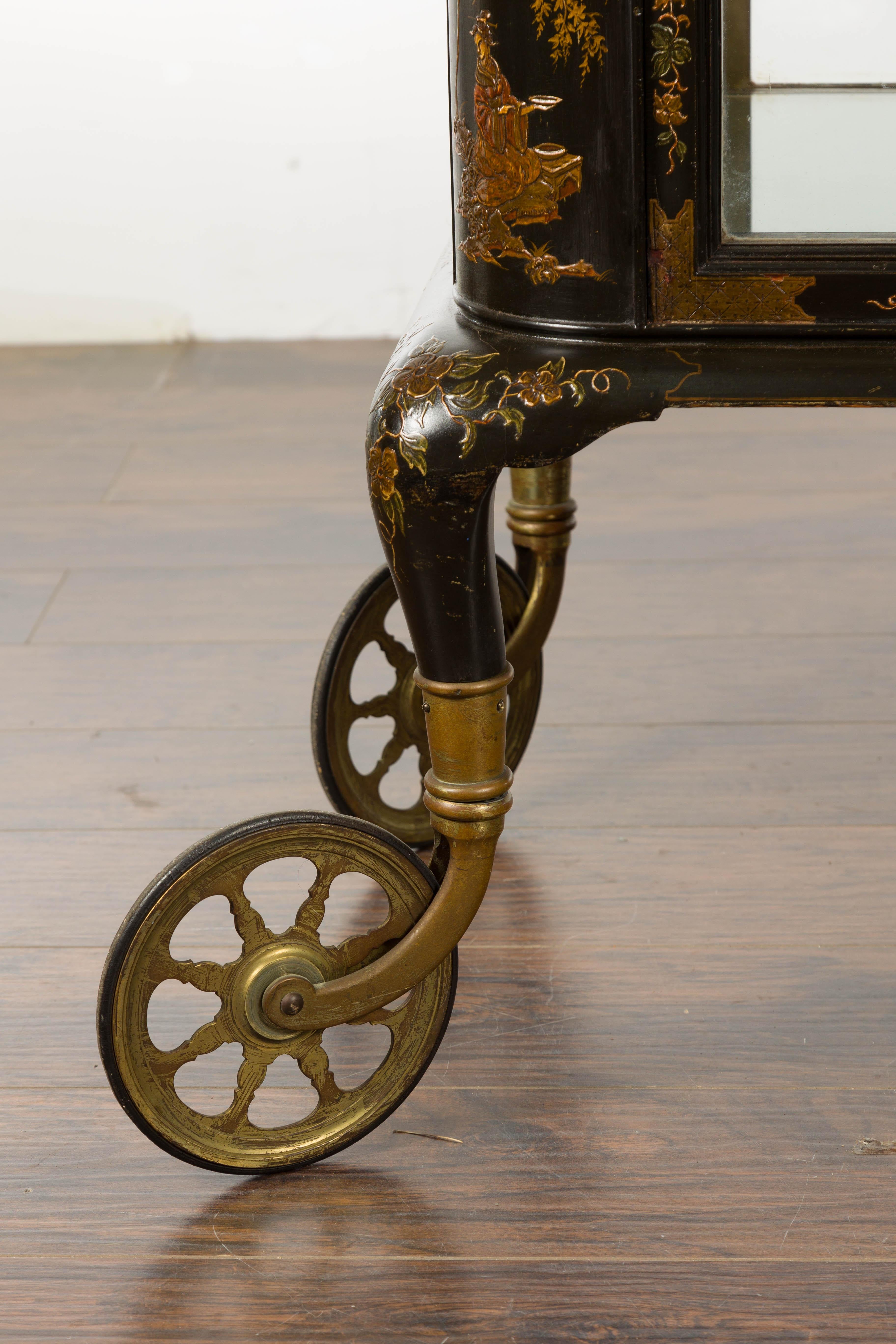 XIXe siècle Chariot anglais du 19e siècle en japannage noir et or avec décor de Chinoiserie en vente