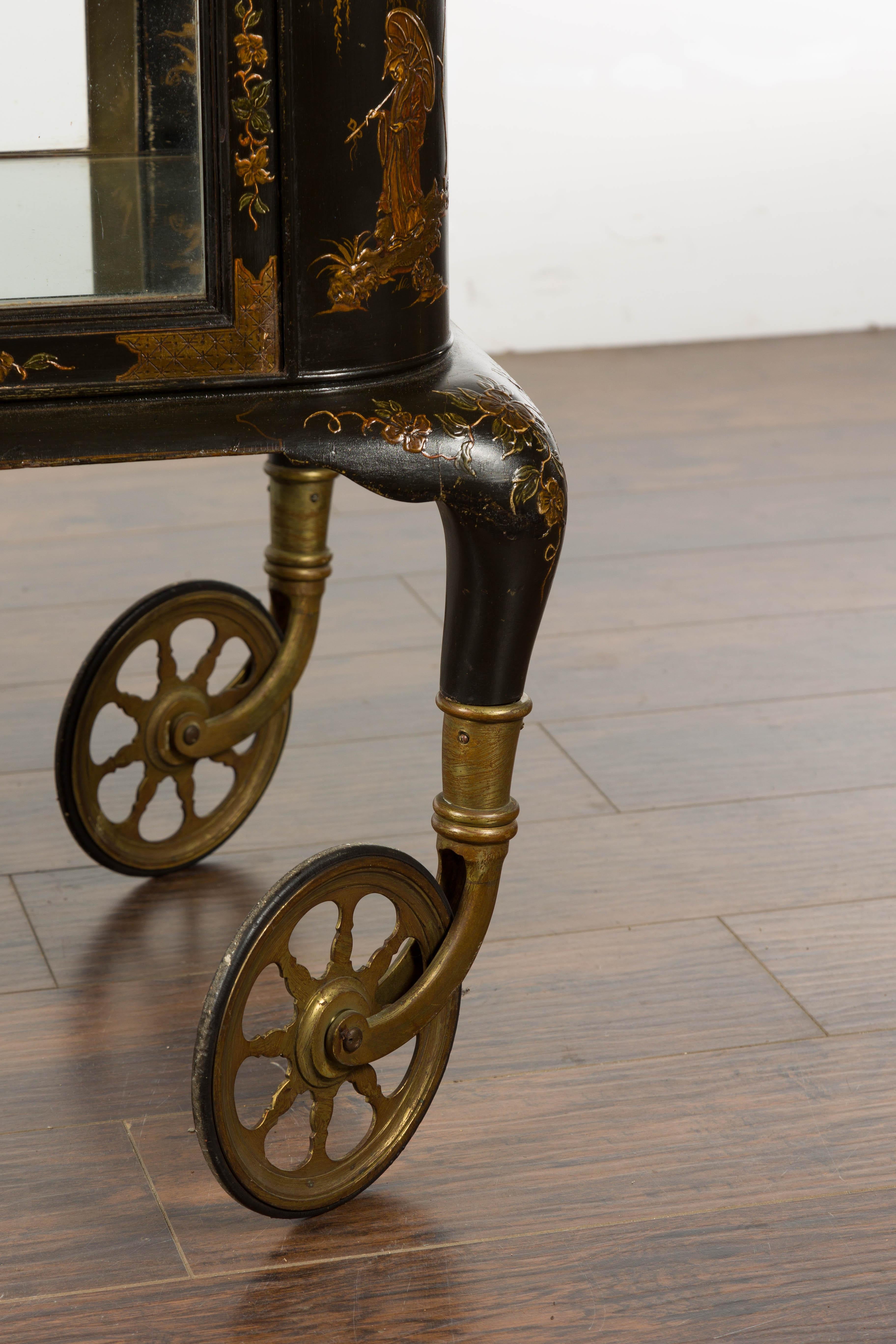 Laiton Chariot anglais du 19e siècle en japannage noir et or avec décor de Chinoiserie en vente