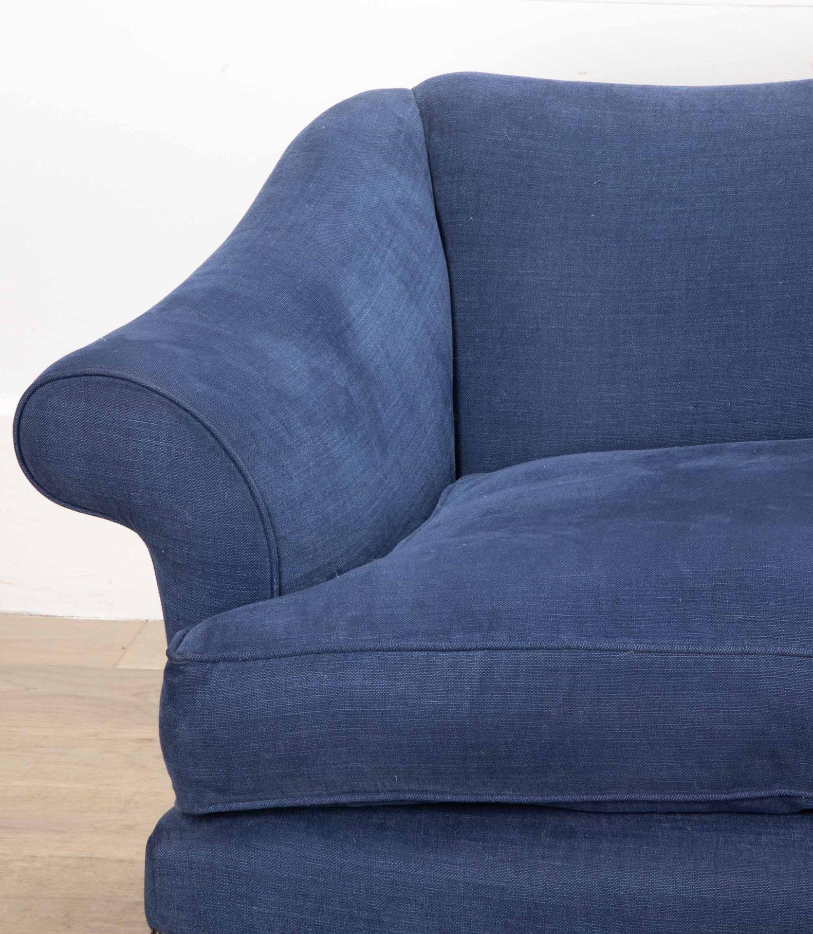 Canapé en lin bleu anglais du XIXe siècle en vente 3