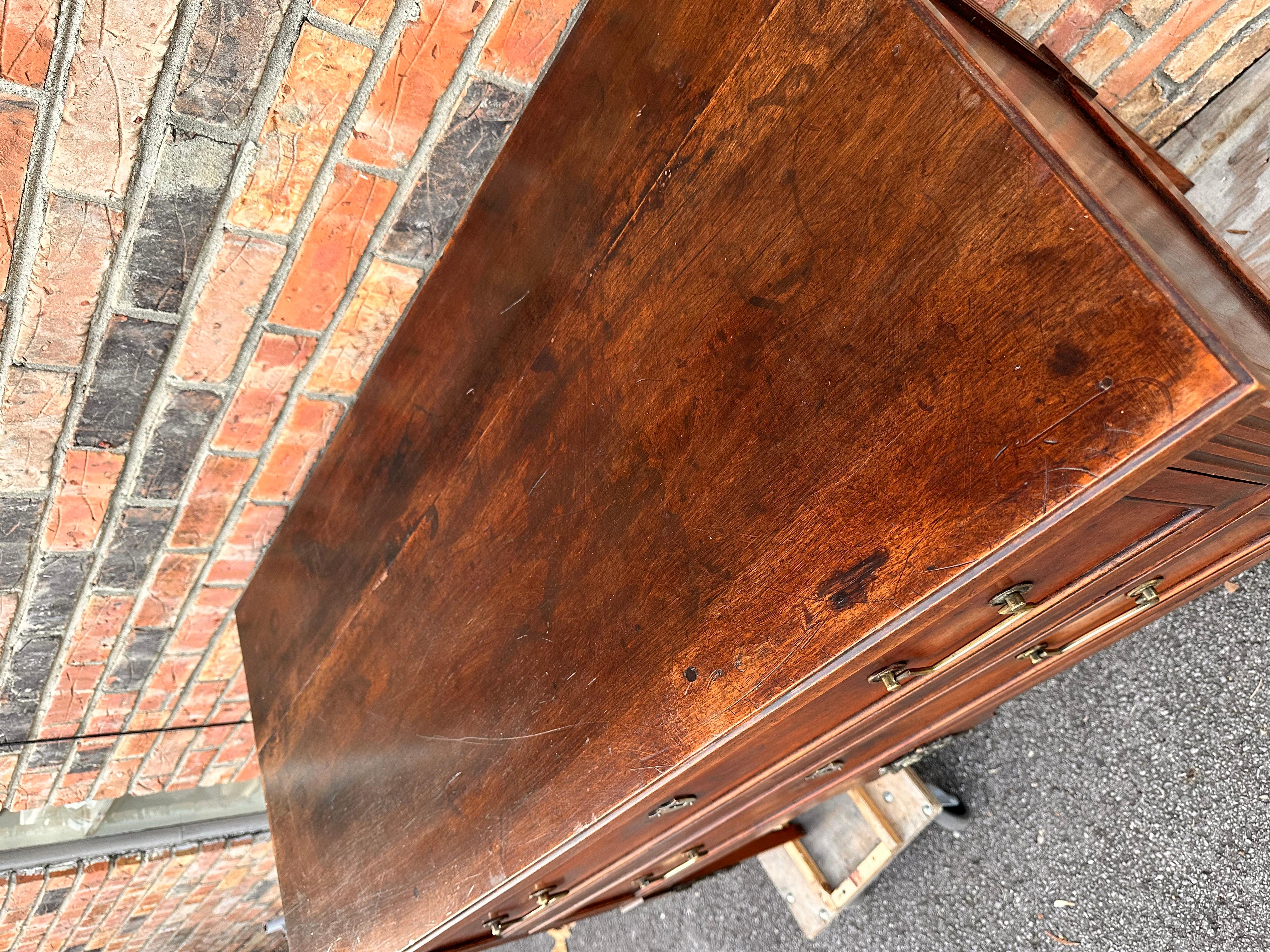 19th Century English Bowfront Chest of Drawers For Sale 6