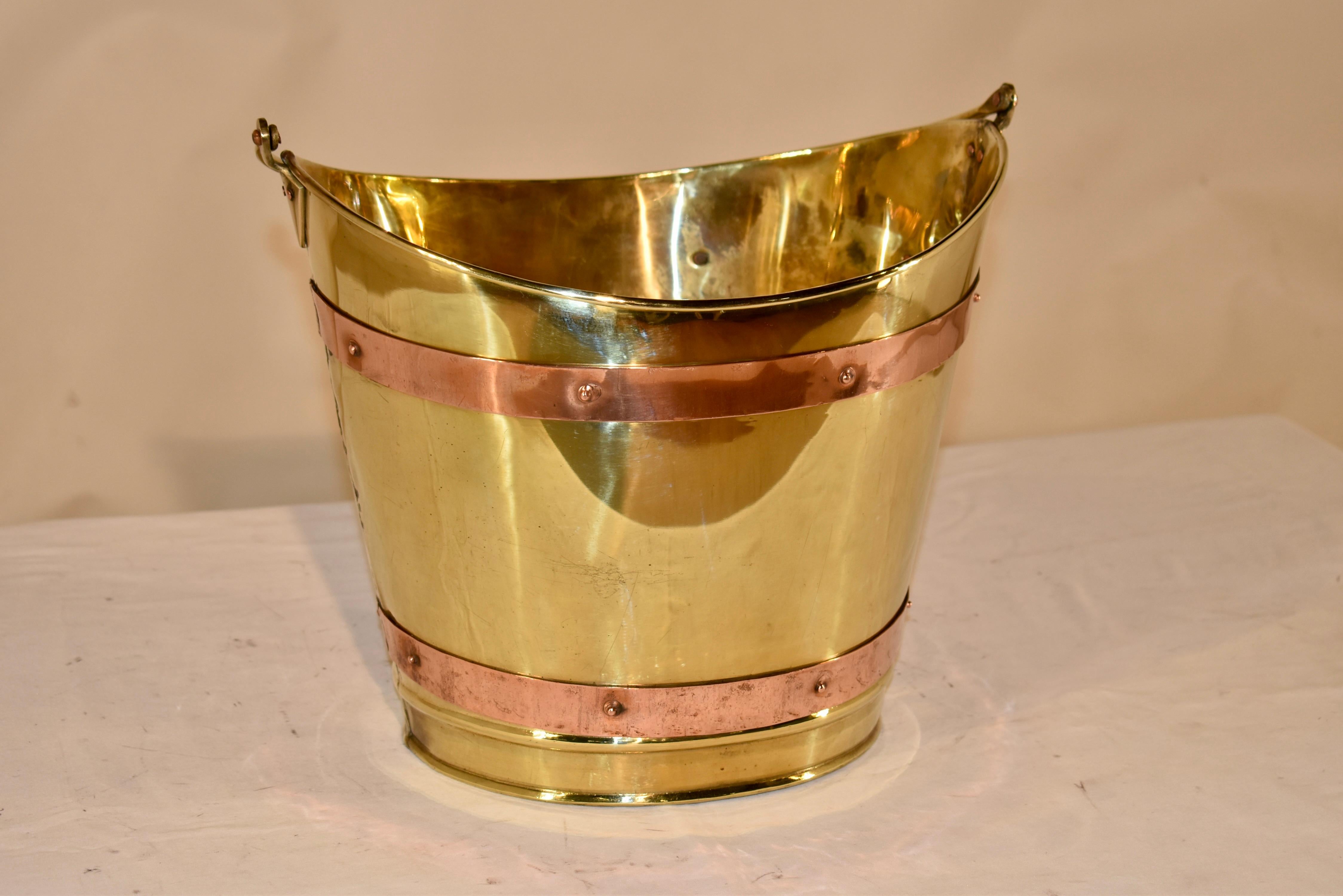 19th Century English Brass and Copper Peat or Oyster Bucket For Sale 5