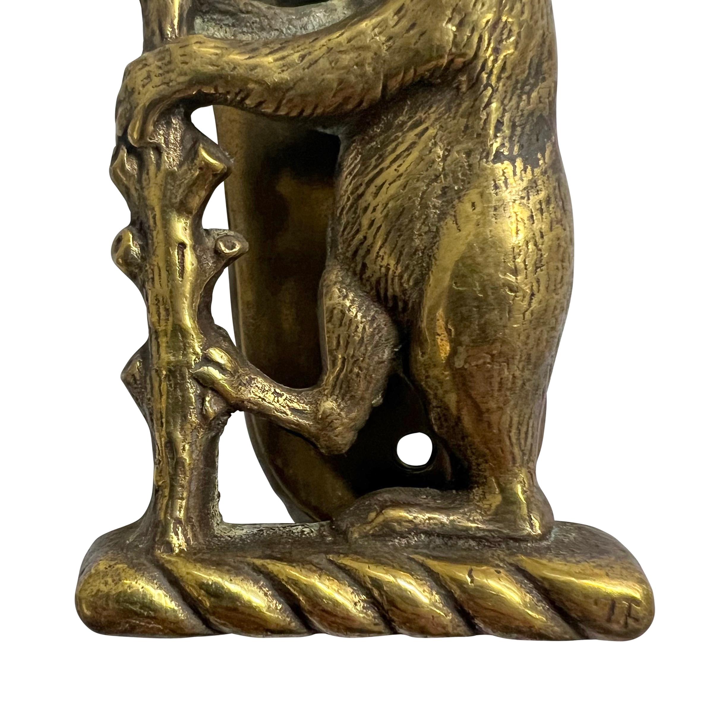 19th Century English Brass Bear Doorknocker For Sale 1