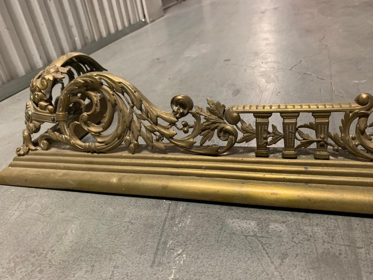 19th Century English Brass Fireplace Fender At 1stdibs
