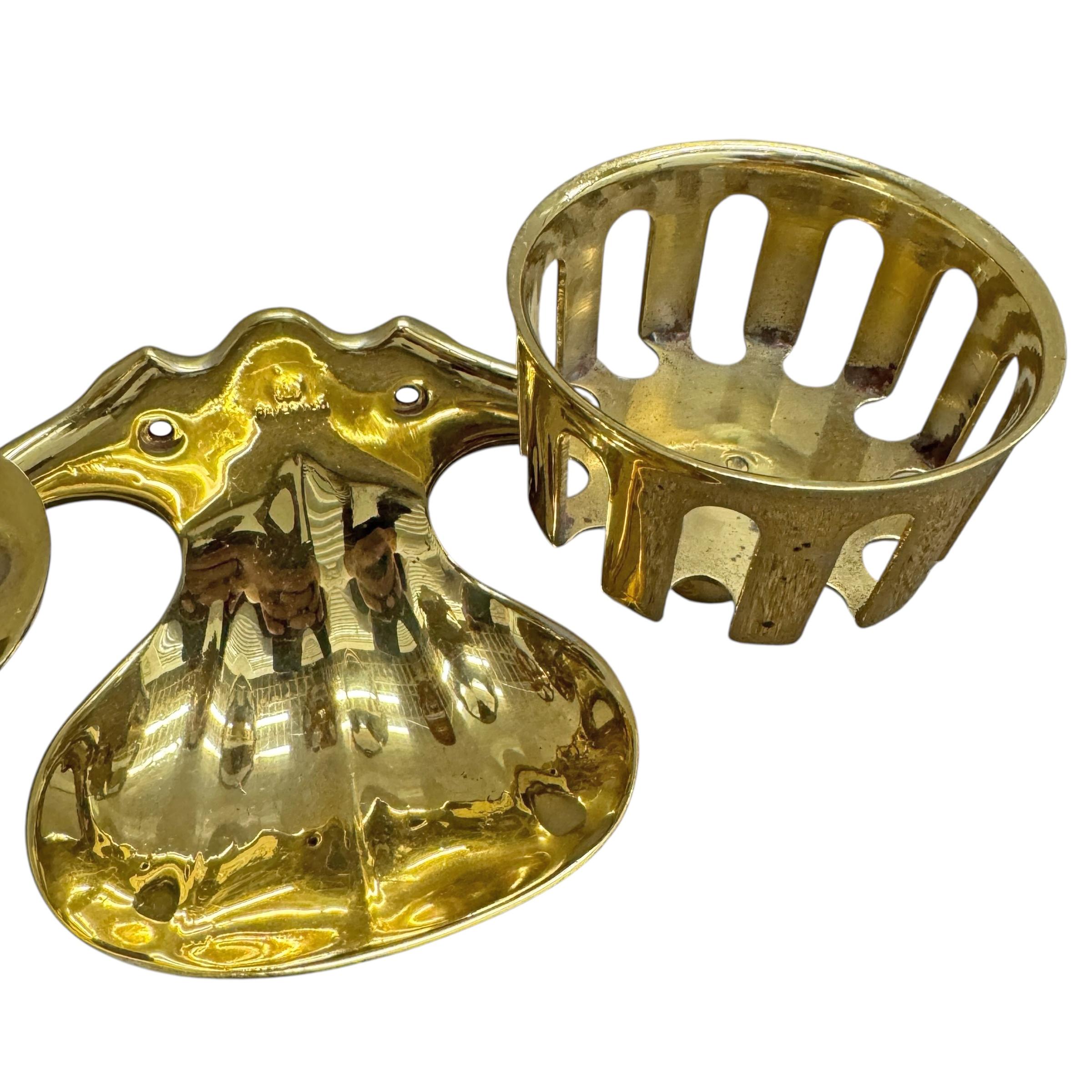 19th Century English Brass Wall-Mounted Soap Dish For Sale 4