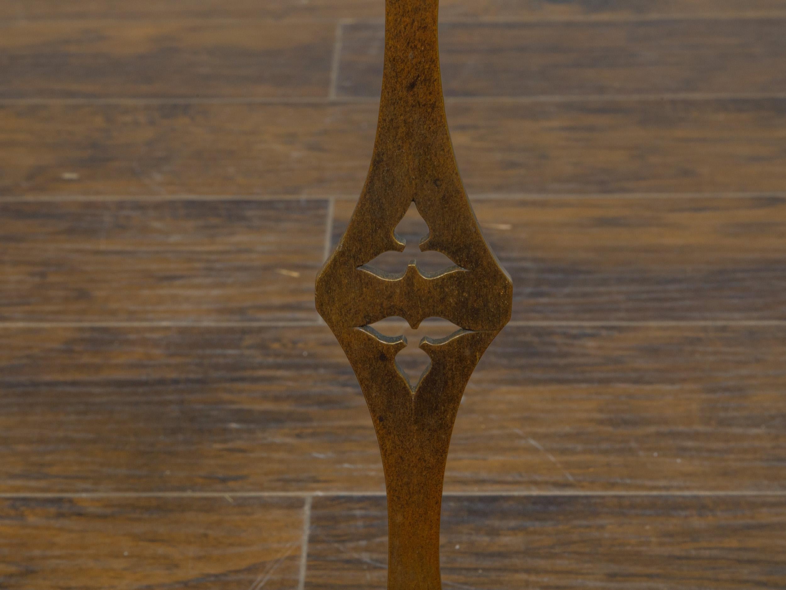 19th-Century English Bronze Andirons with Gothic Details and Heart Finials For Sale 4