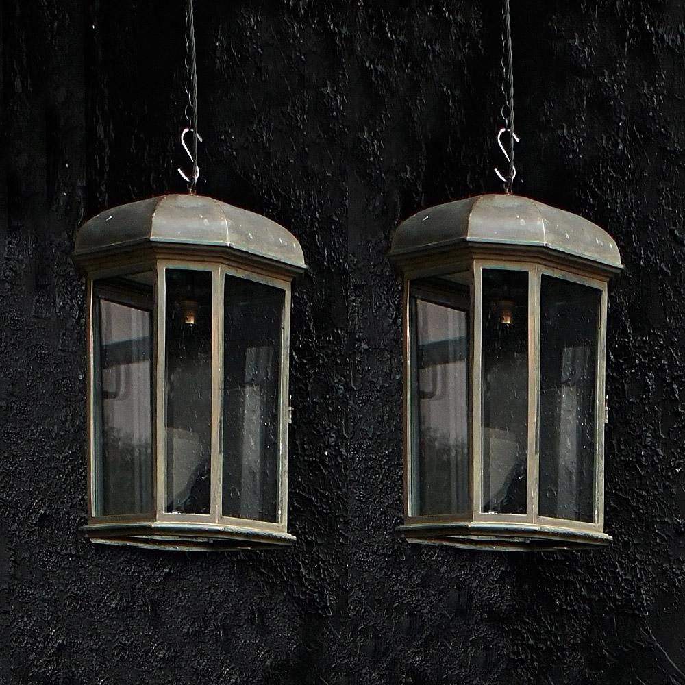British 19th Century English Bronze & Copper Oversized Matched Pair of Lanterns For Sale