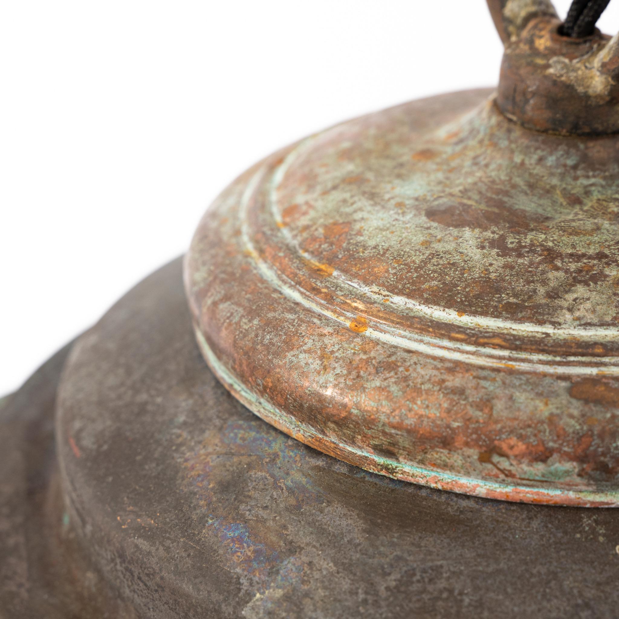 Sculpté à la main Lanterne anglaise en bronze du 19e siècle en vente