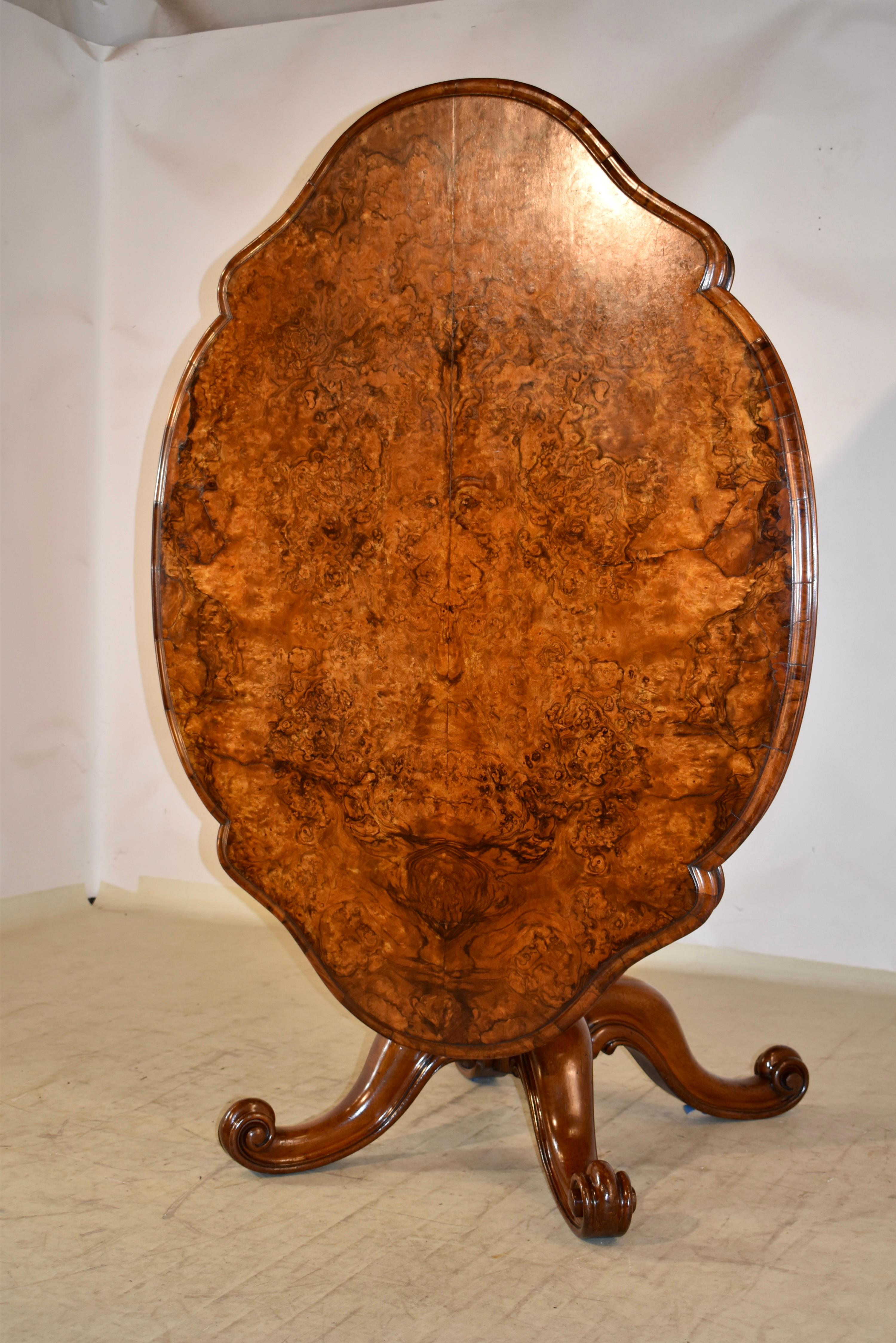 19th Century English Burl Breakfast Table In Good Condition For Sale In High Point, NC