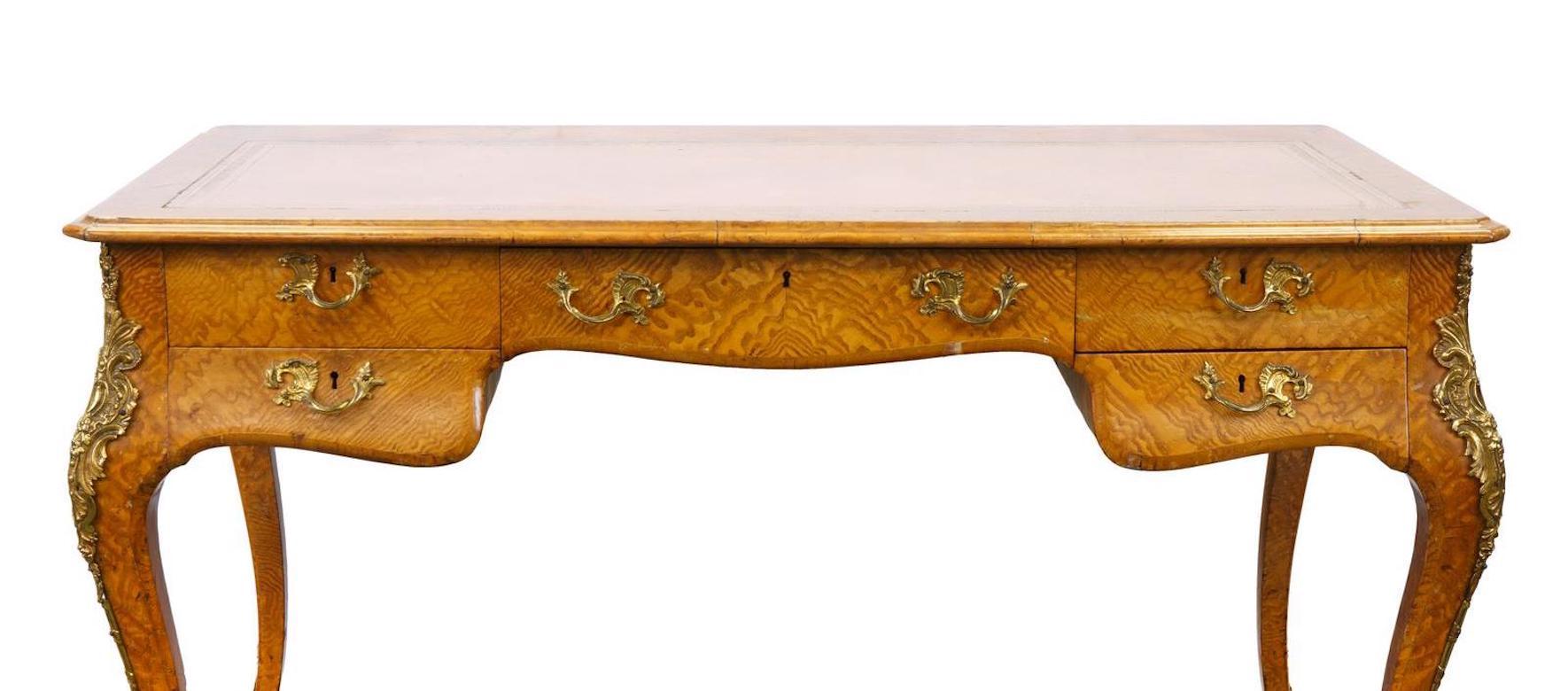 Louis XV 19th Century English Burl Walnut Howard & Sons Writing Desk