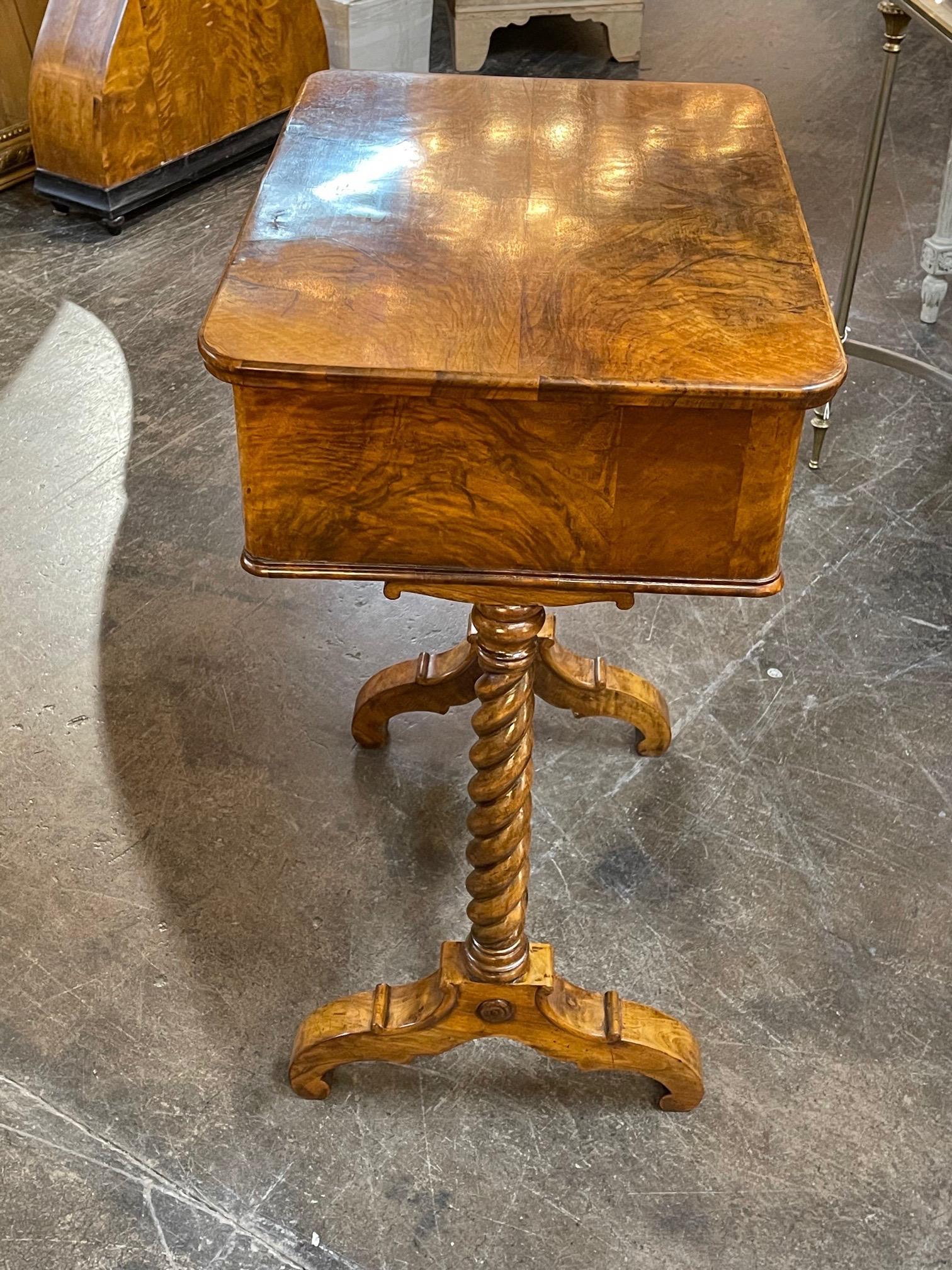 19th Century English Burl Walnut Side Table with Barley Twist Legs 3