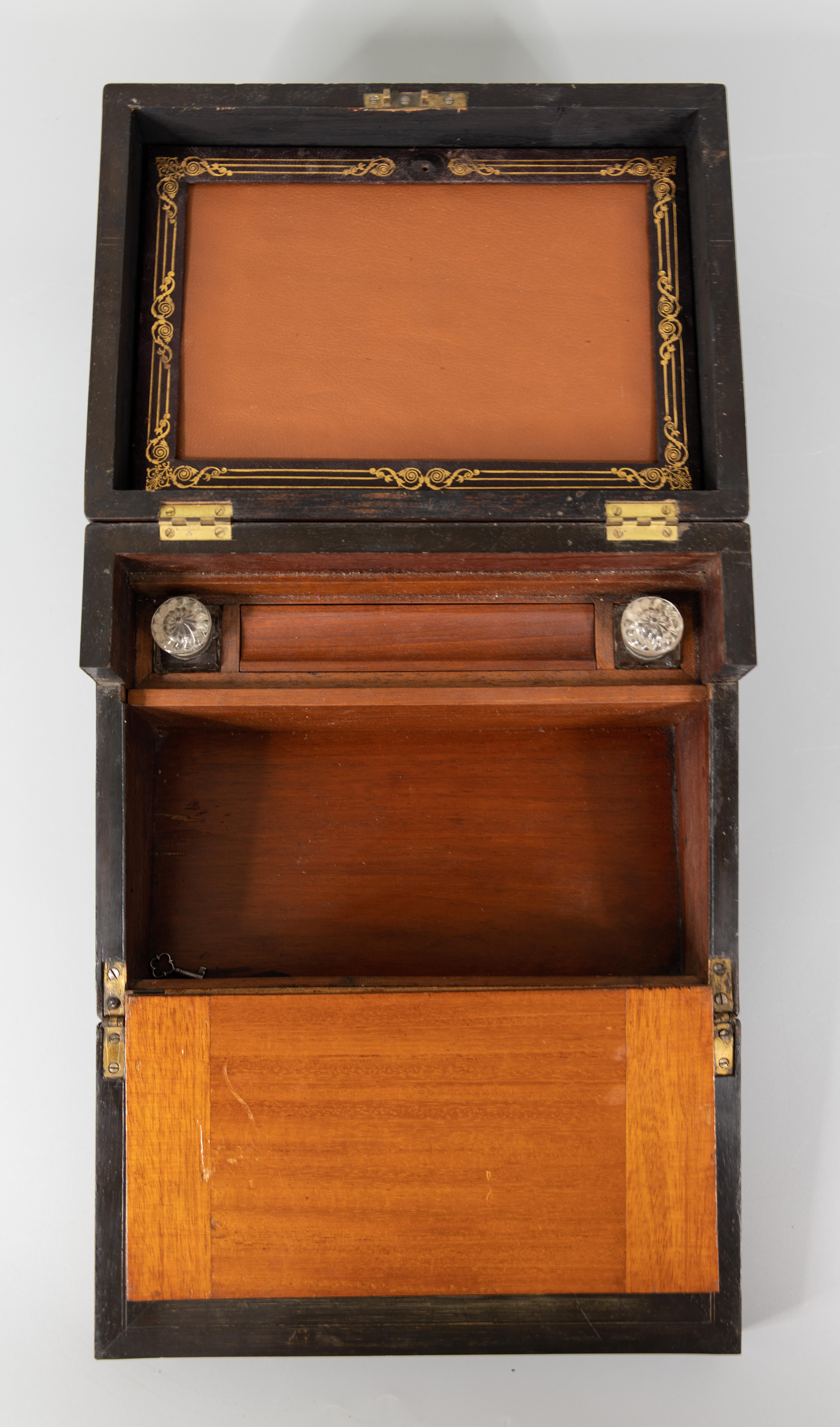19th Century English Burl Walnut Tunbridge Writing Slope Box For Sale 5