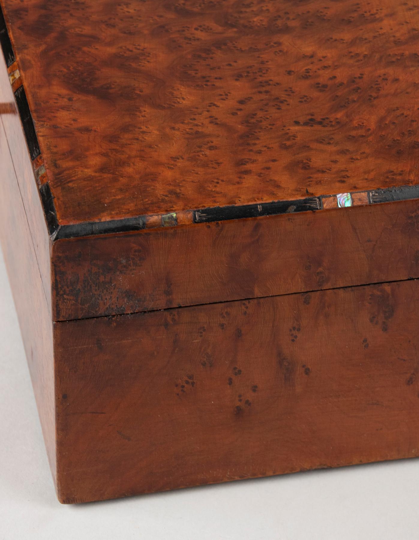 19th Century English Burl Walnut Veneer Inlayed Box 5