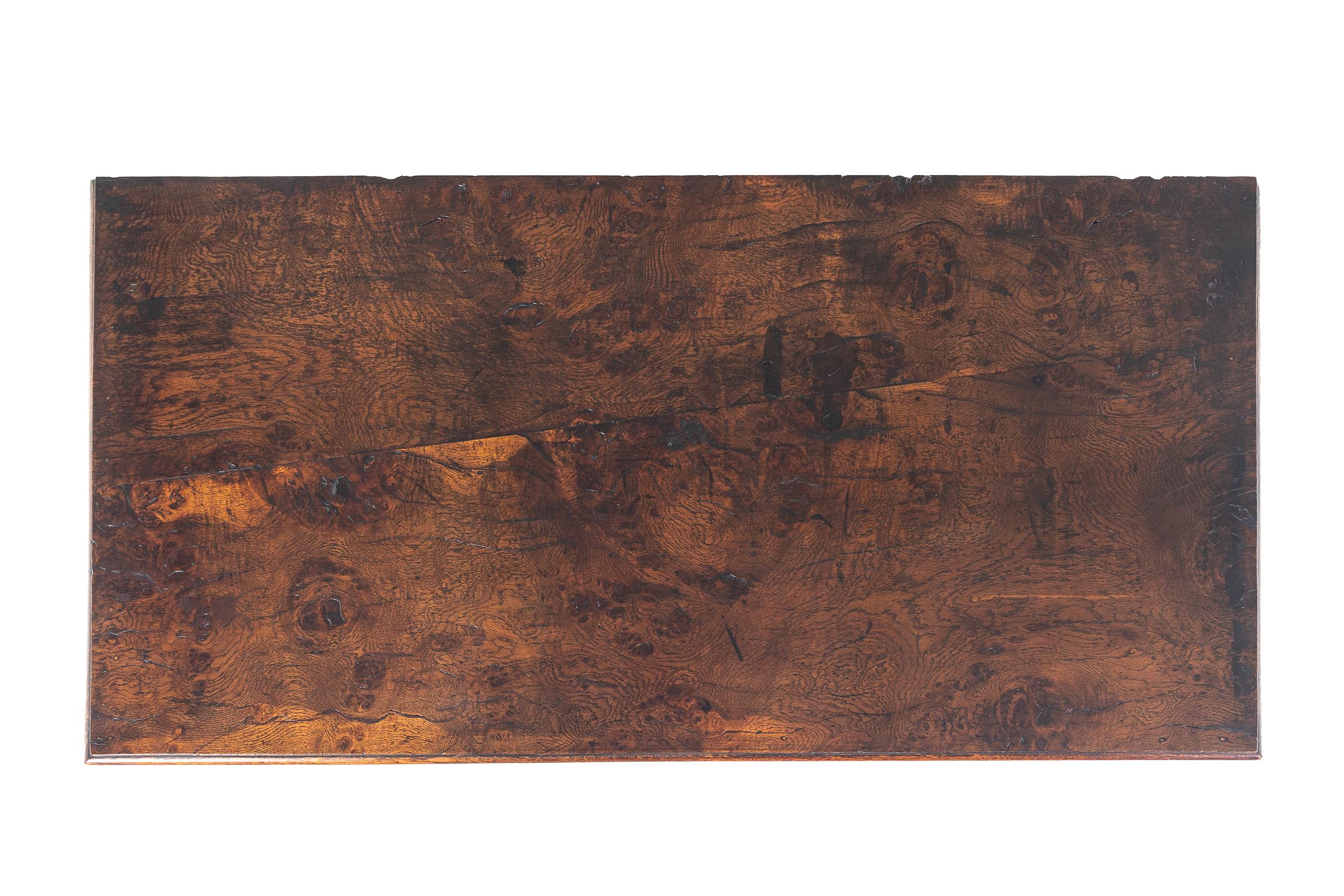 Scrivania a ginocchio con piedistallo in Oak Oak del XIX secolo In condizioni ottime in vendita a Gloucestershire, GB