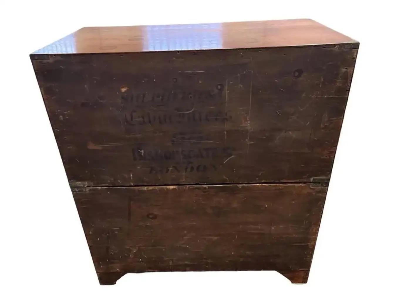 Cassettiera Campaigner inglese del 19° secolo in vendita 4