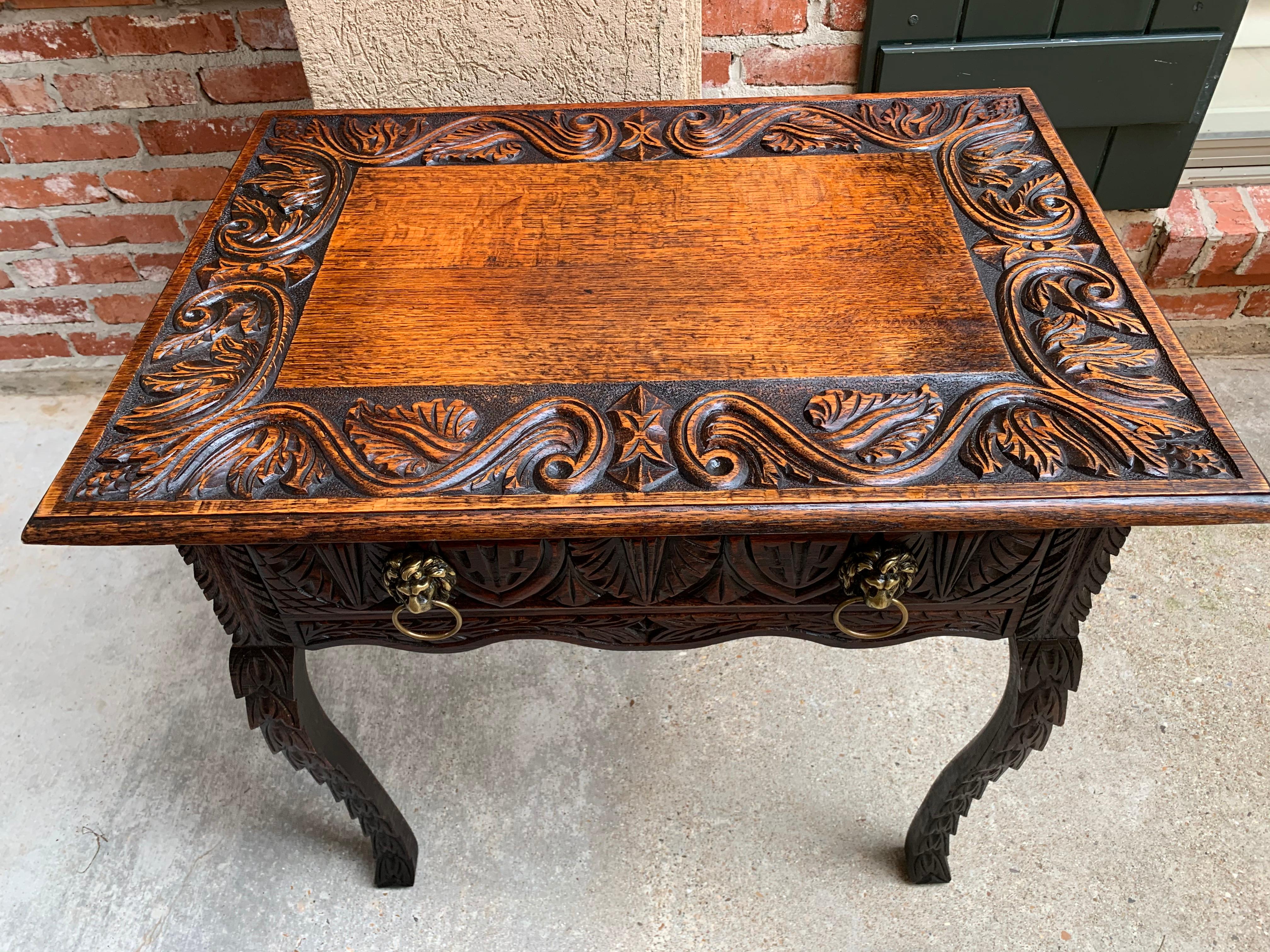 19th Century English Sofa Side Table Brass Renaissance Lion Carved Dark Oak For Sale 5