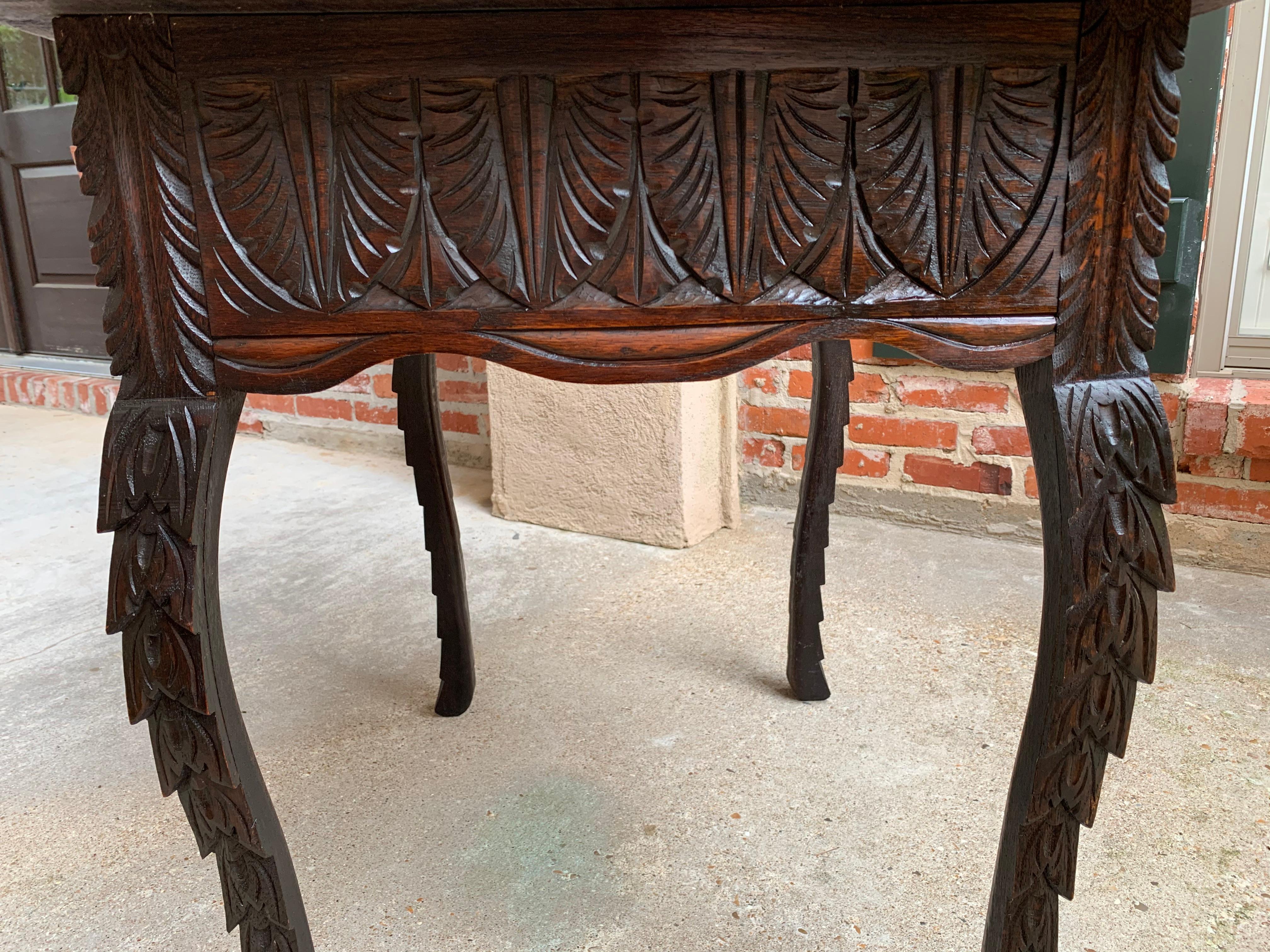 19th Century English Sofa Side Table Brass Renaissance Lion Carved Dark Oak For Sale 10