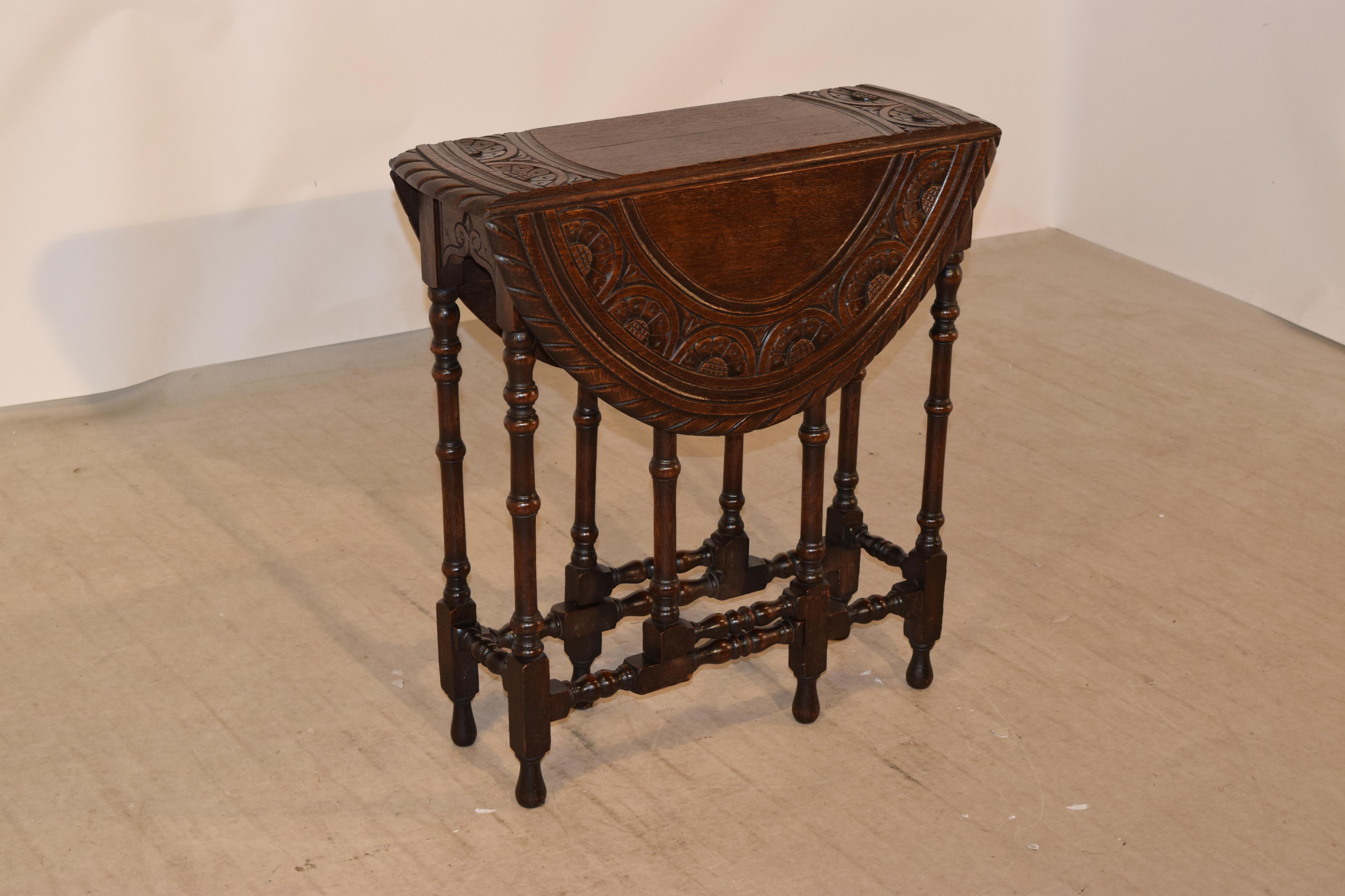 19th Century English Carved Gateleg Table In Good Condition In High Point, NC