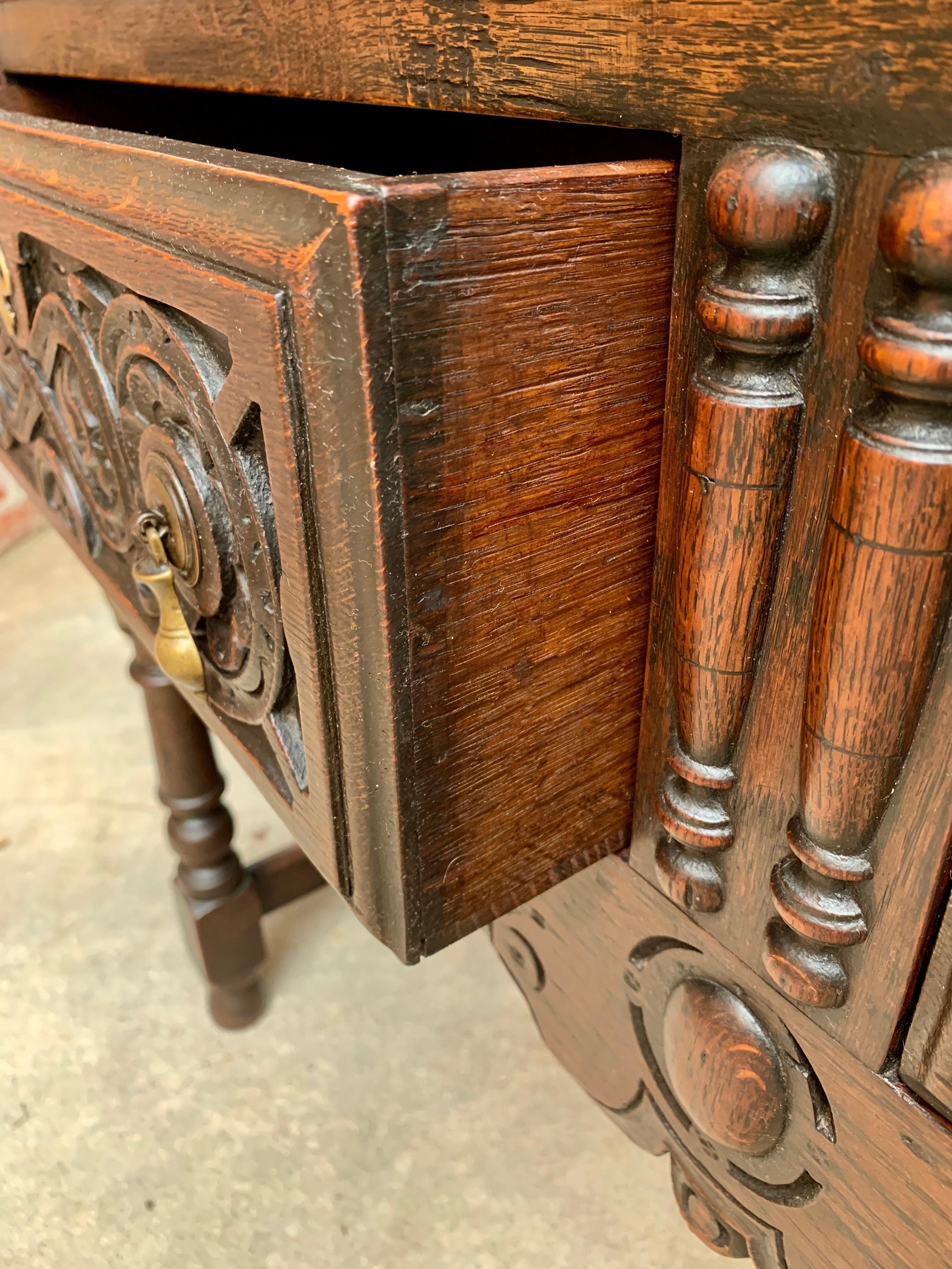 19th century English Carved Oak Hall Entry Sofa Table Sideboard Jacobean Small 6