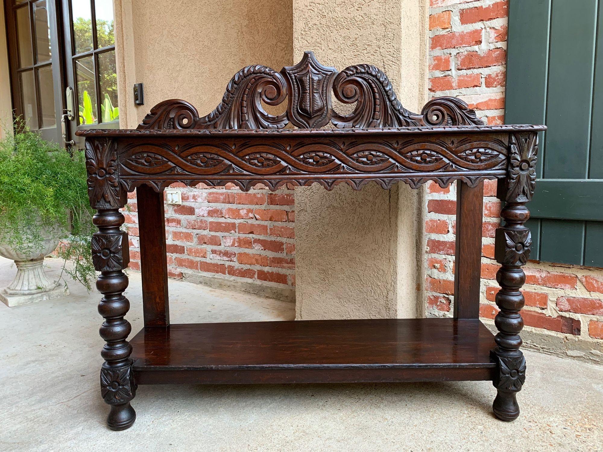 Antique English Carved Oak Hall Foyer Table Renaissance Kitchen Sideboard  For Sale 3
