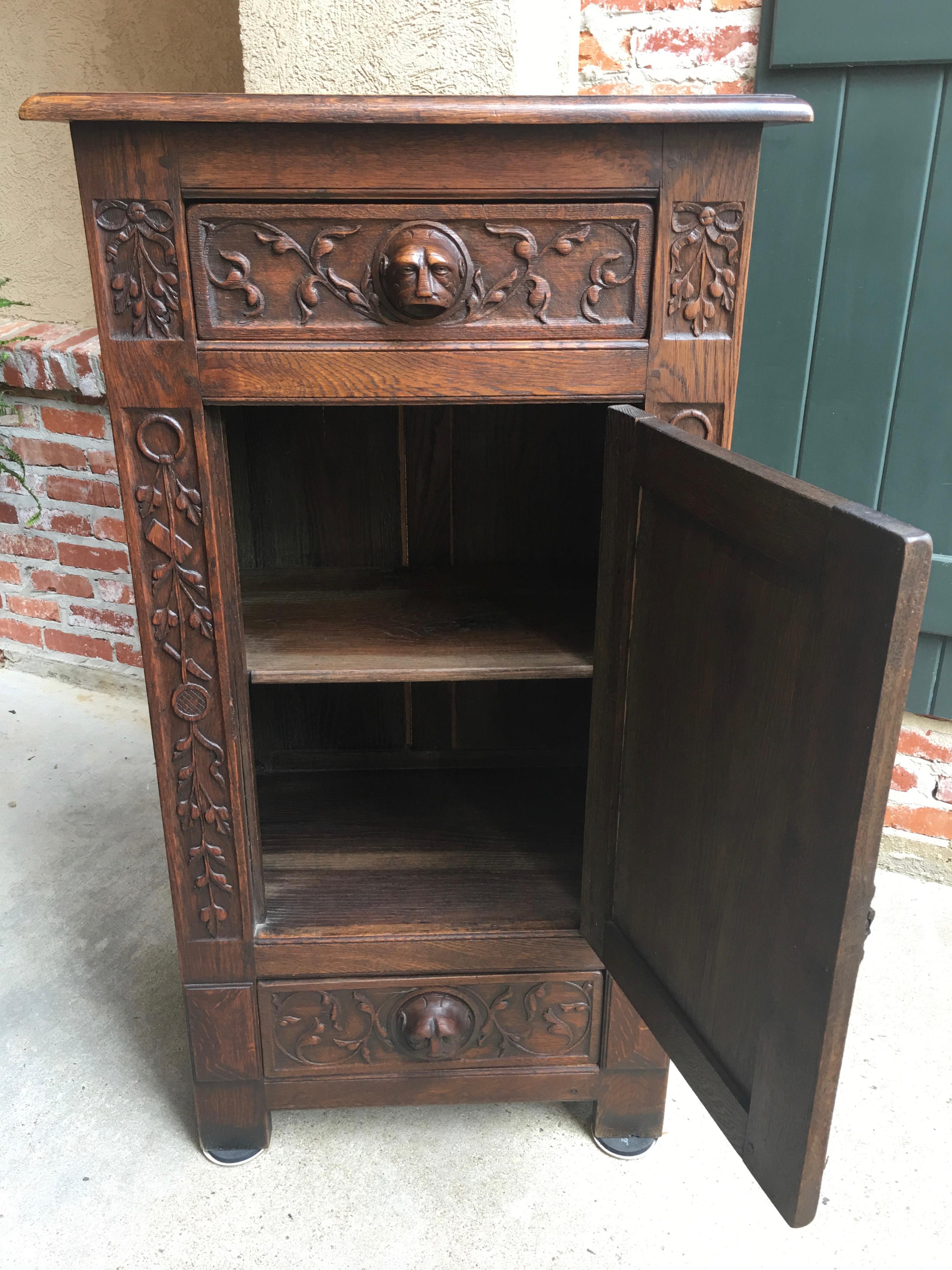 19th century English Carved Oak Renaissance Gothic Cabinet Bronze Stand Bookcase 5