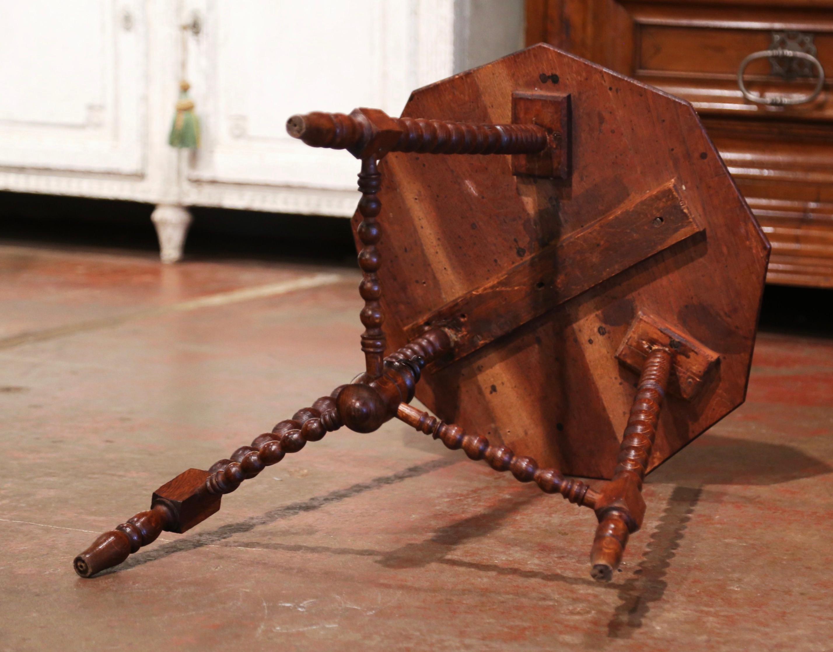 19th Century English Carved Oak Three-Leg Polygon Cricket Table 4