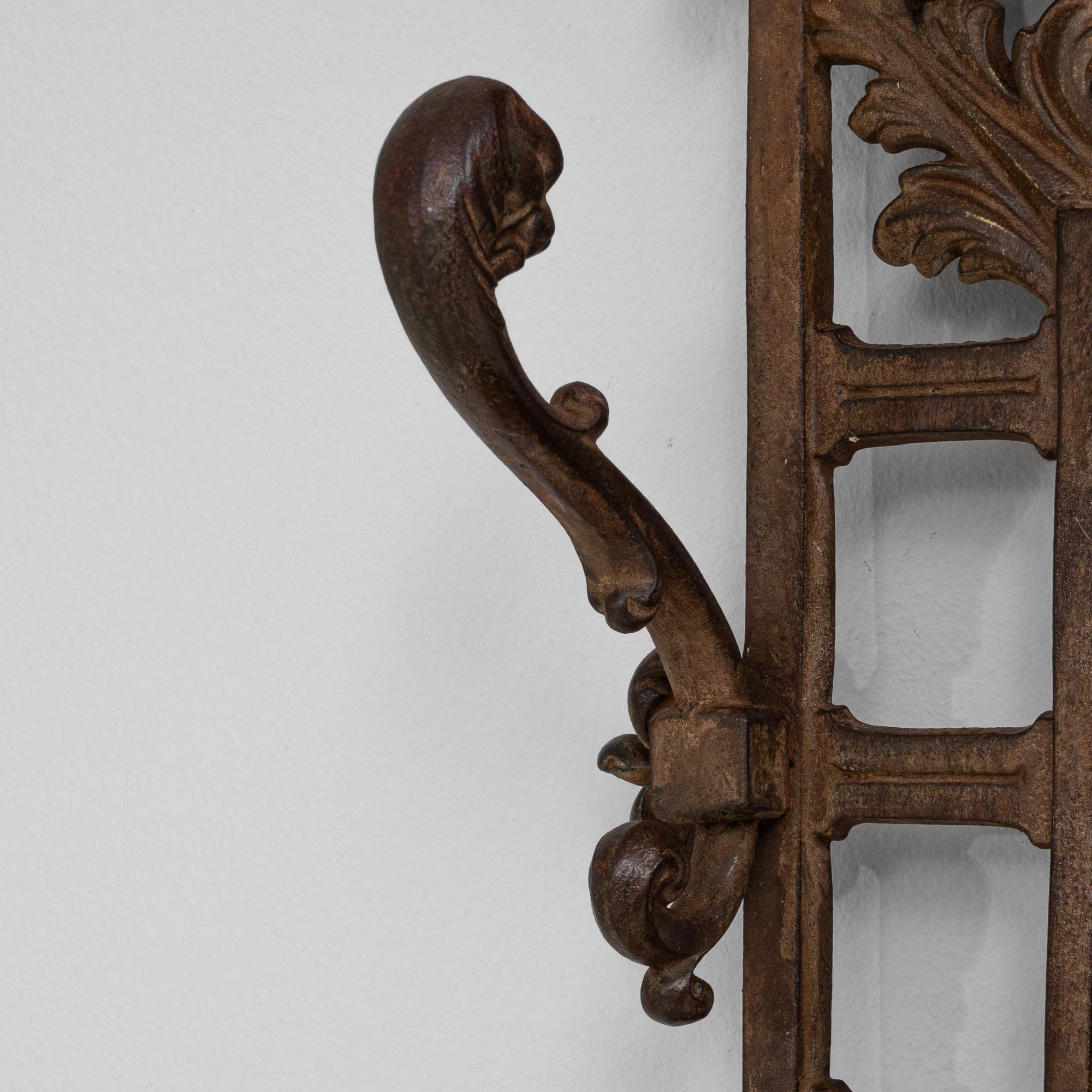 19th Century English Cast Iron Hall Stand For Sale 6