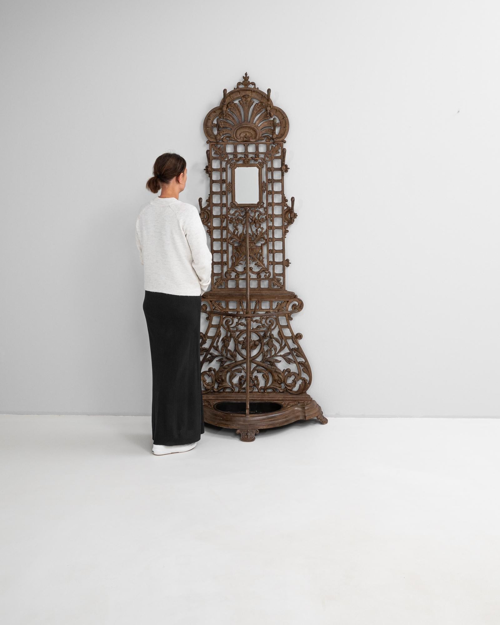 British 19th Century English Cast Iron Hall Stand For Sale
