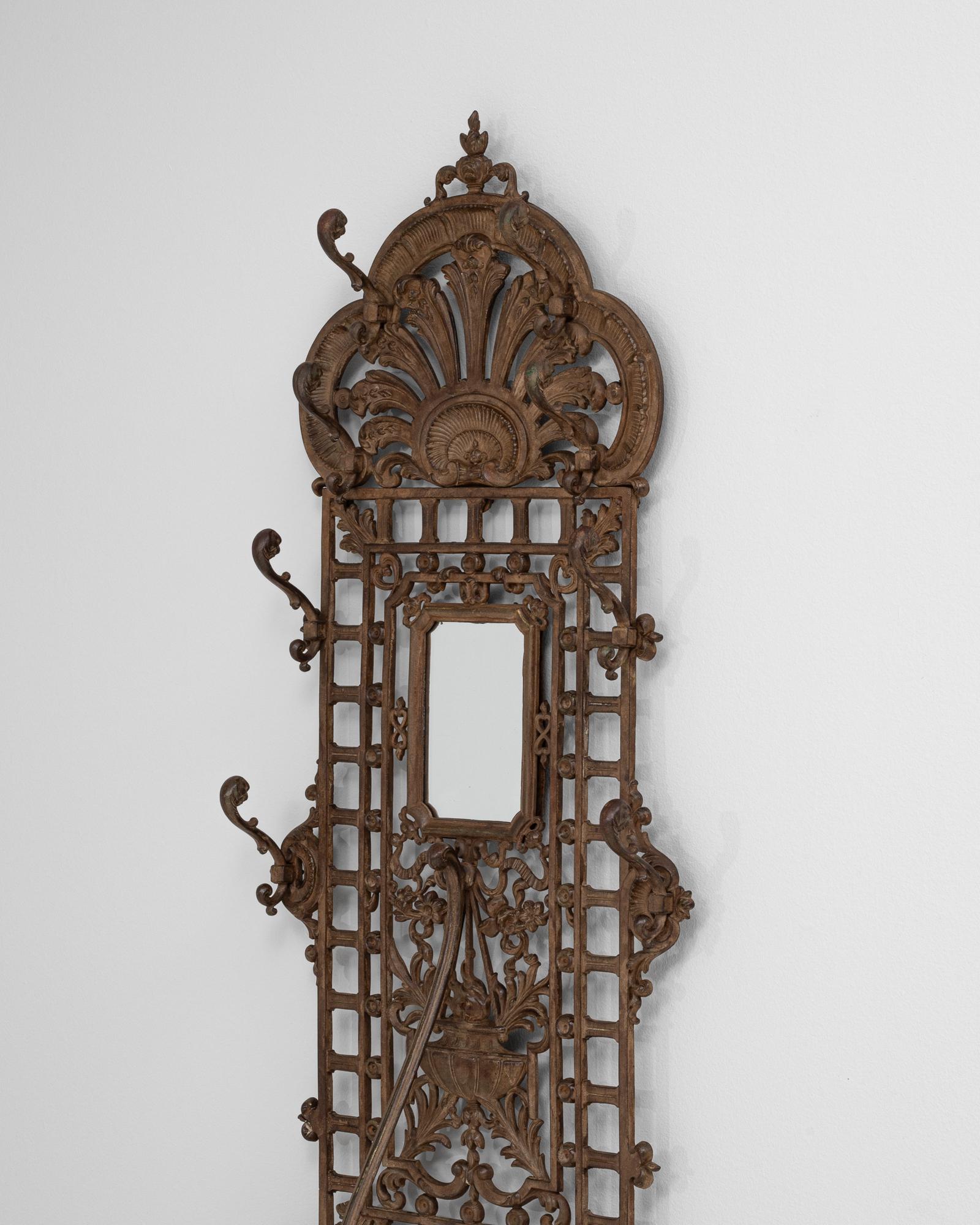19th Century English Cast Iron Hall Stand For Sale 3