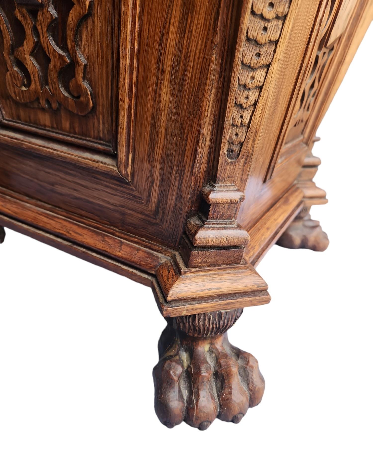 19th Century English Cellarette / Cabinet Table For Sale 6