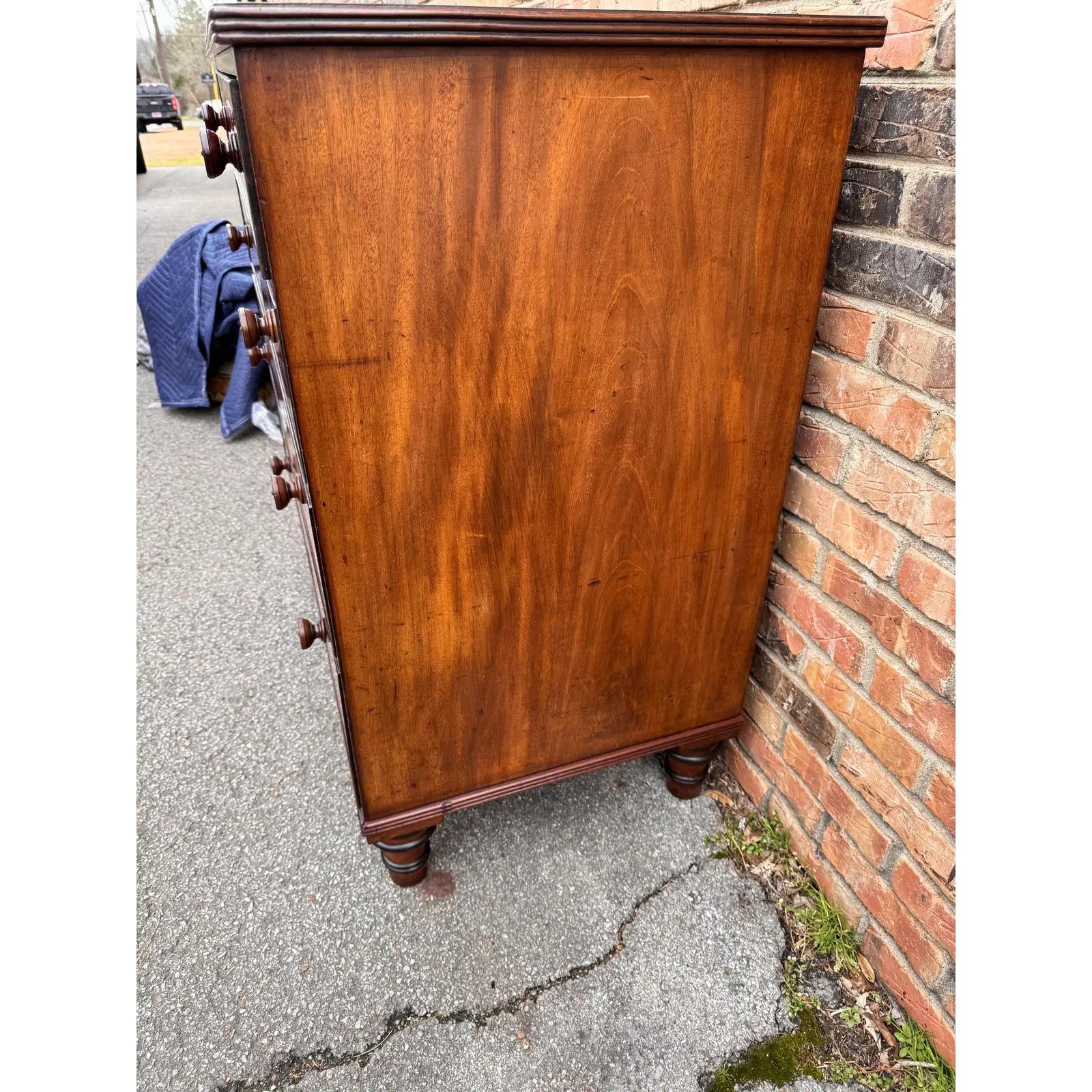 Commode anglaise du 19e siècle en vente 4