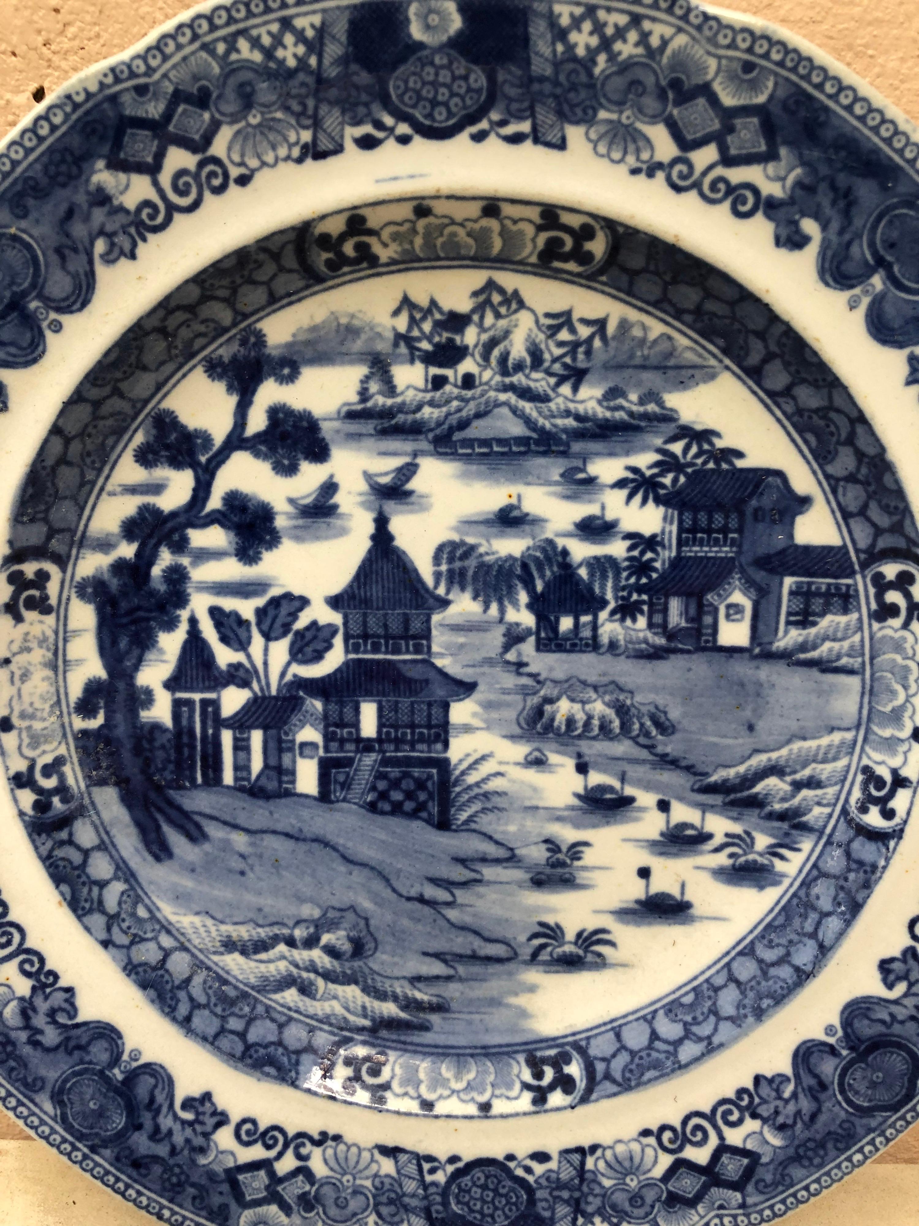 19th century English Chinoiserie blue & white plate.